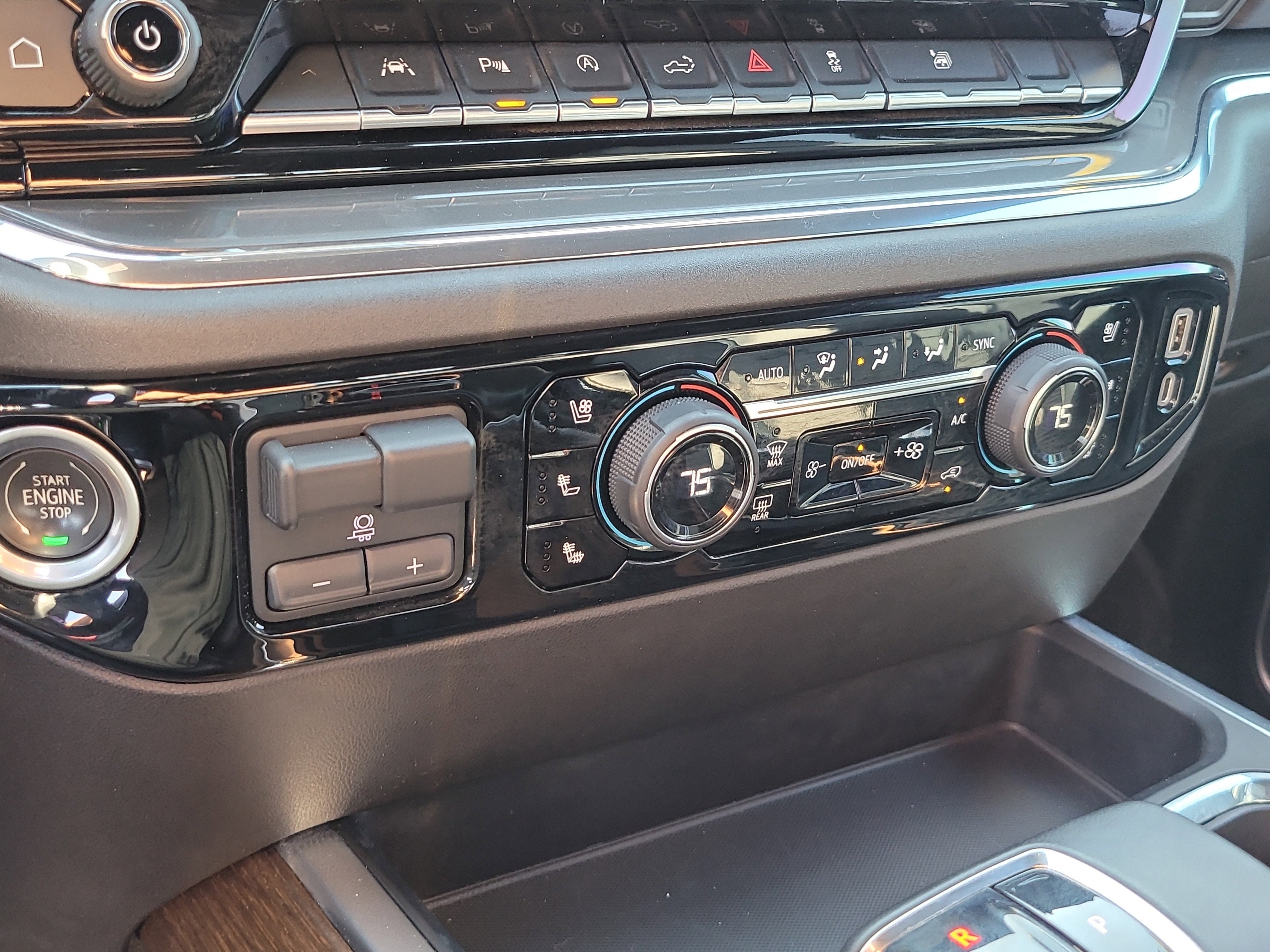 2023 Chevrolet Silverado 1500 High Country