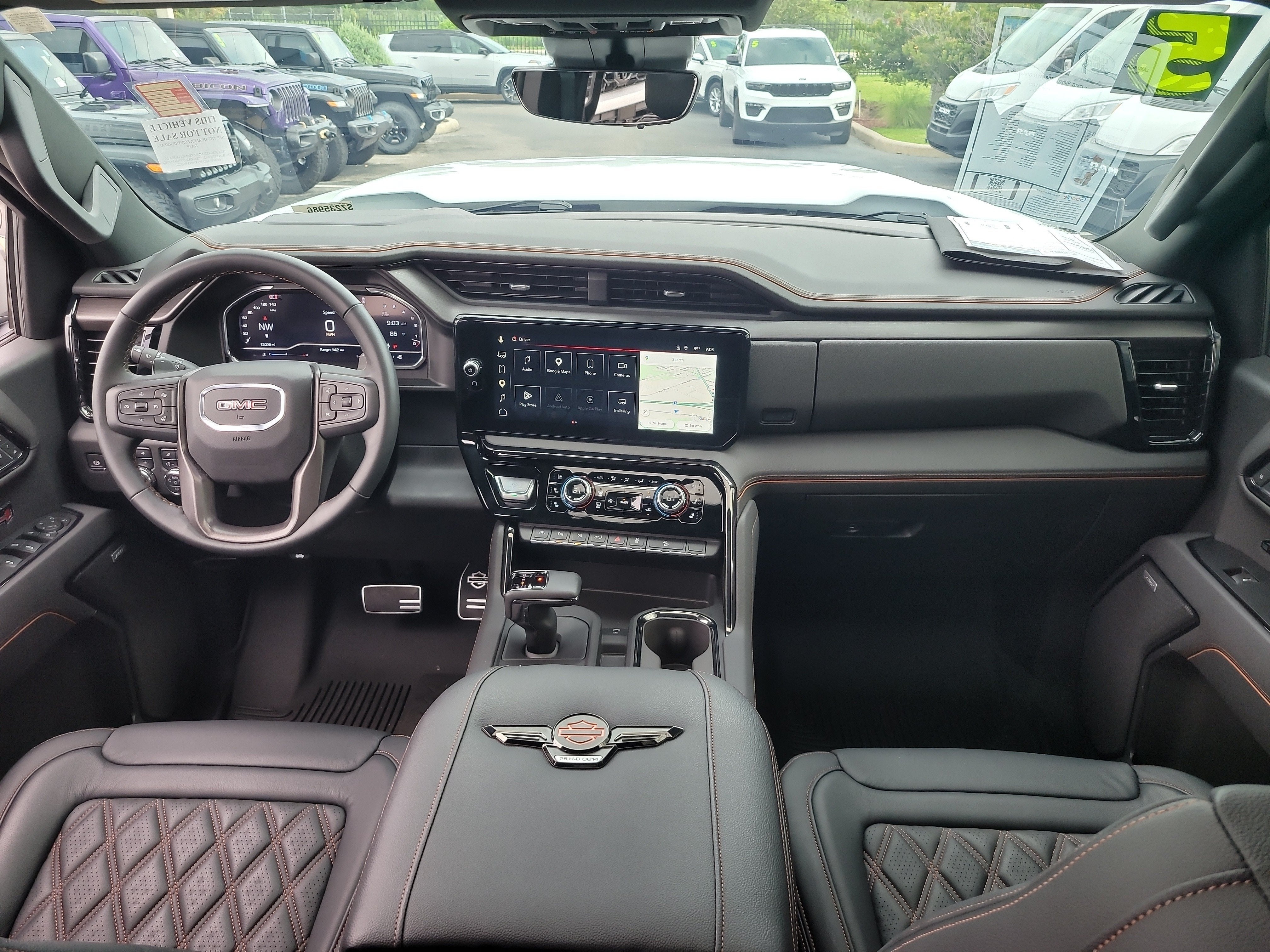 2025 GMC Sierra 1500 AT4