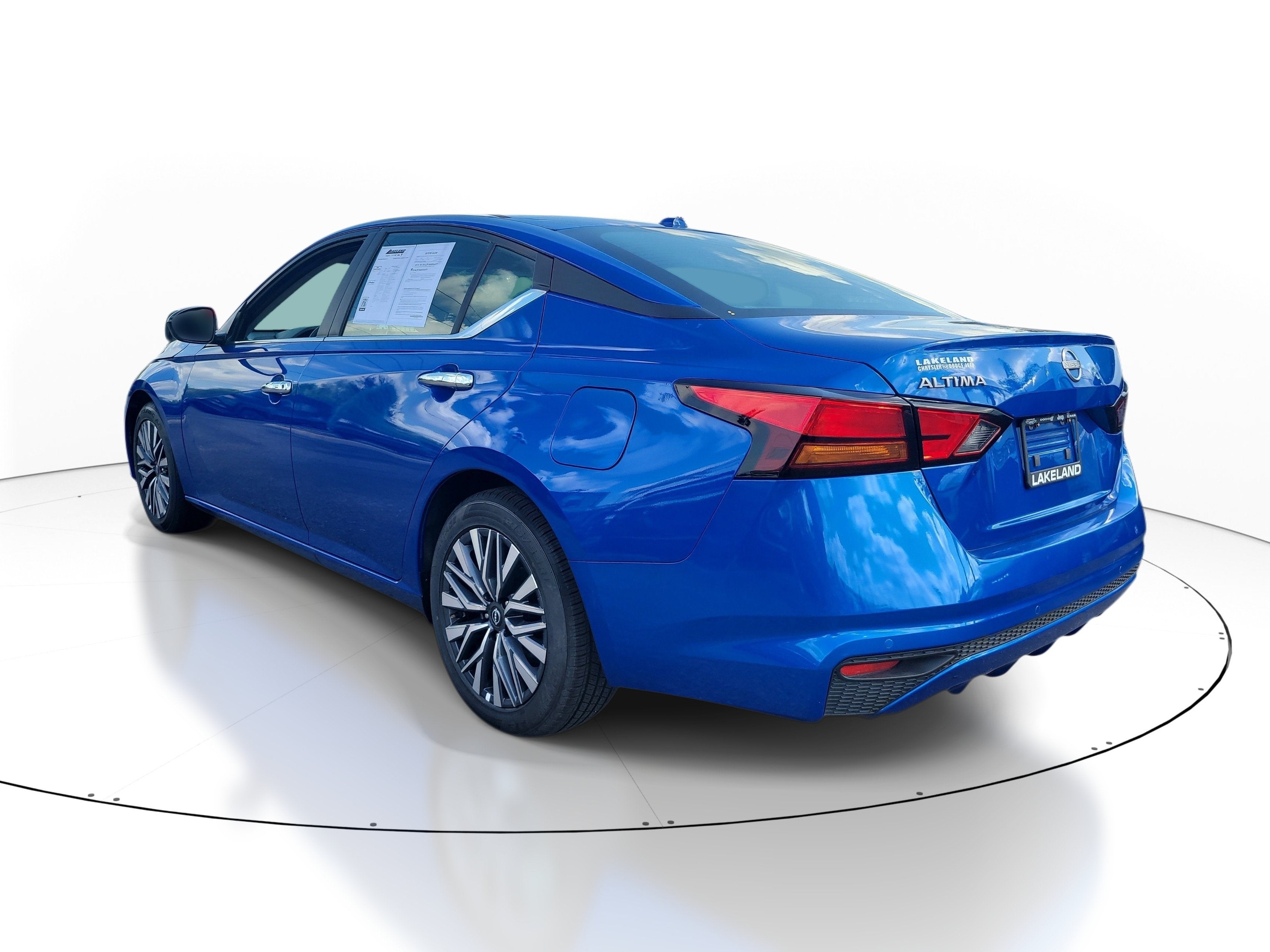 2025 Nissan Altima SV