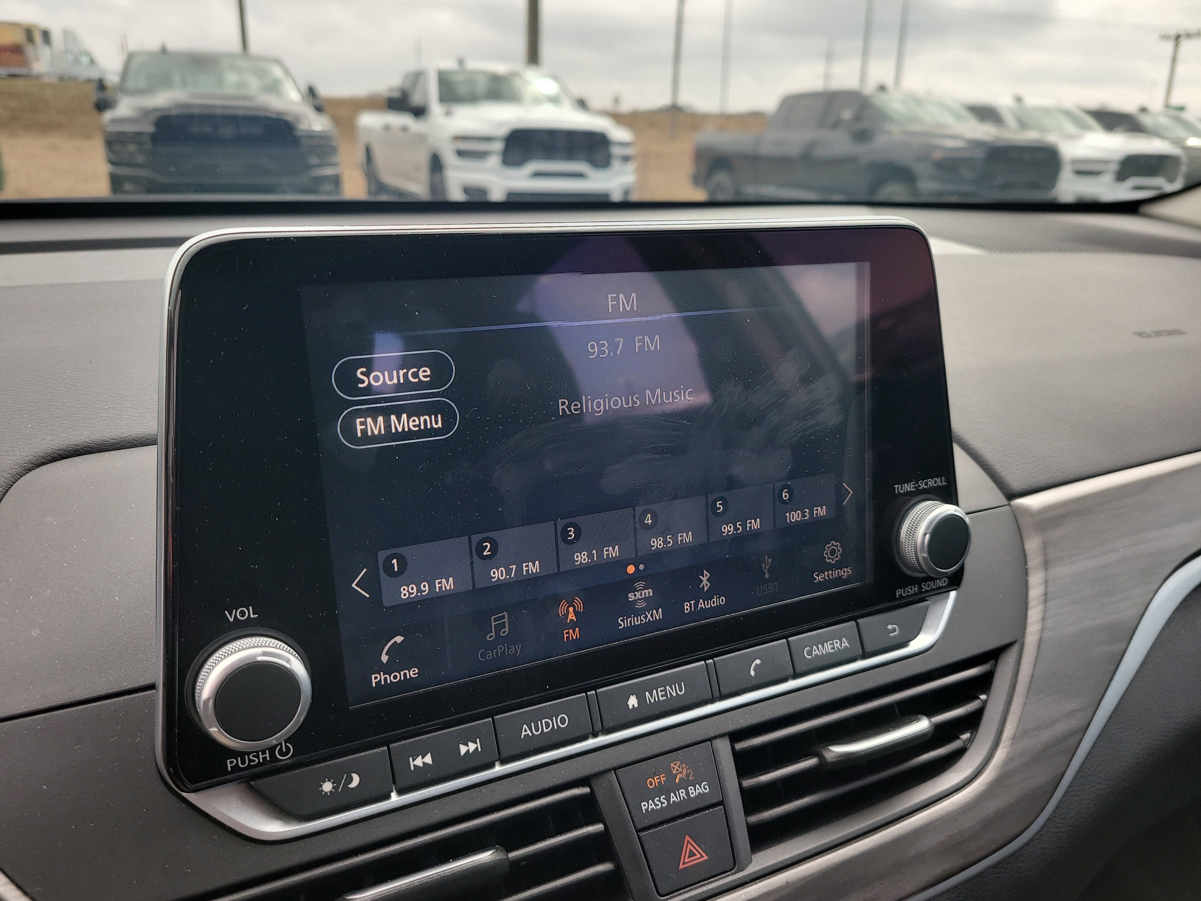 2025 Nissan Altima SV