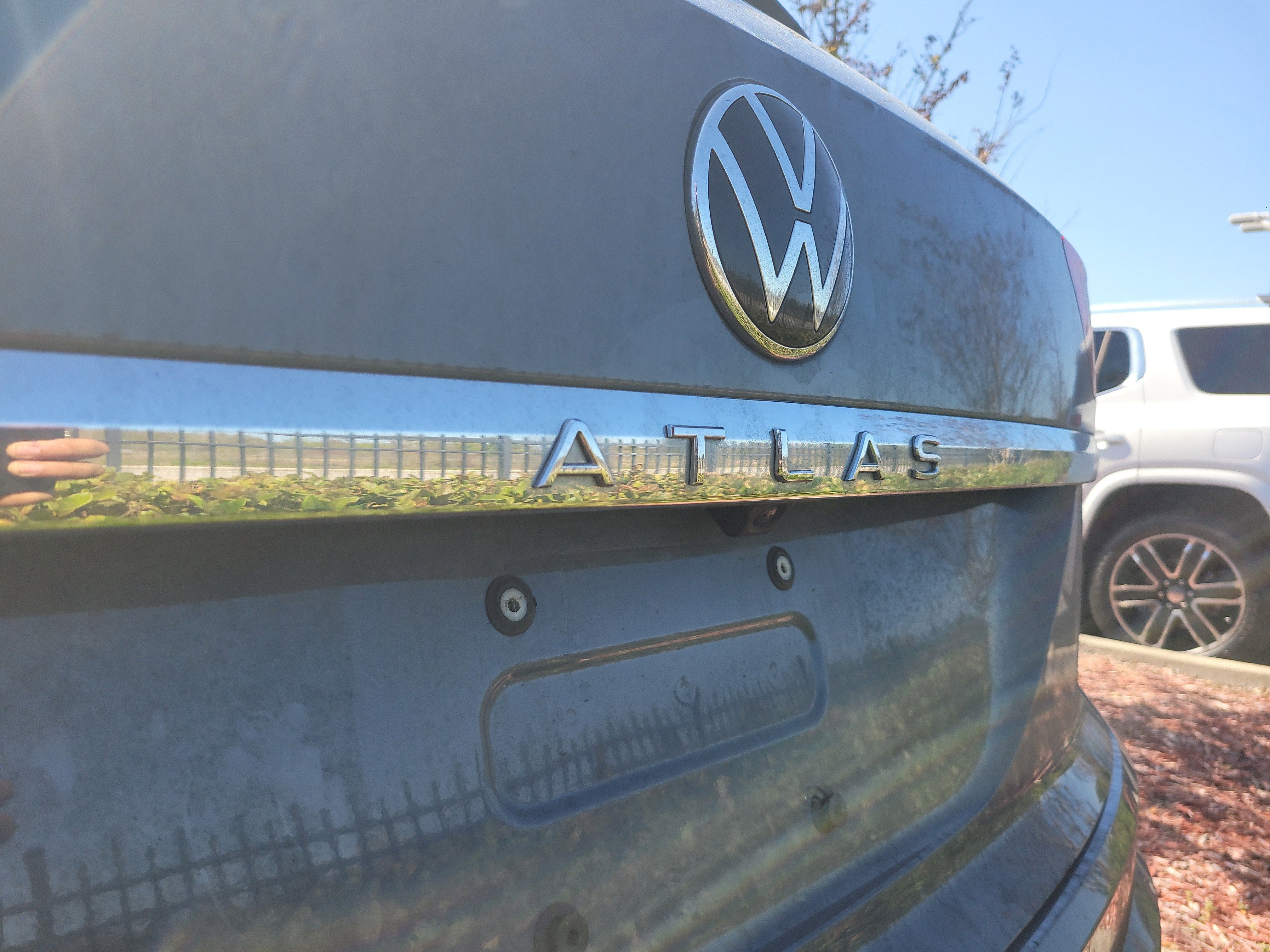 2022 Volkswagen Atlas Cross Sport 2.0T SE with Technology