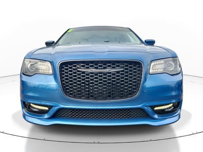 2022 Chrysler 300 Touring L