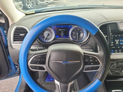 2022 Chrysler 300 Touring L