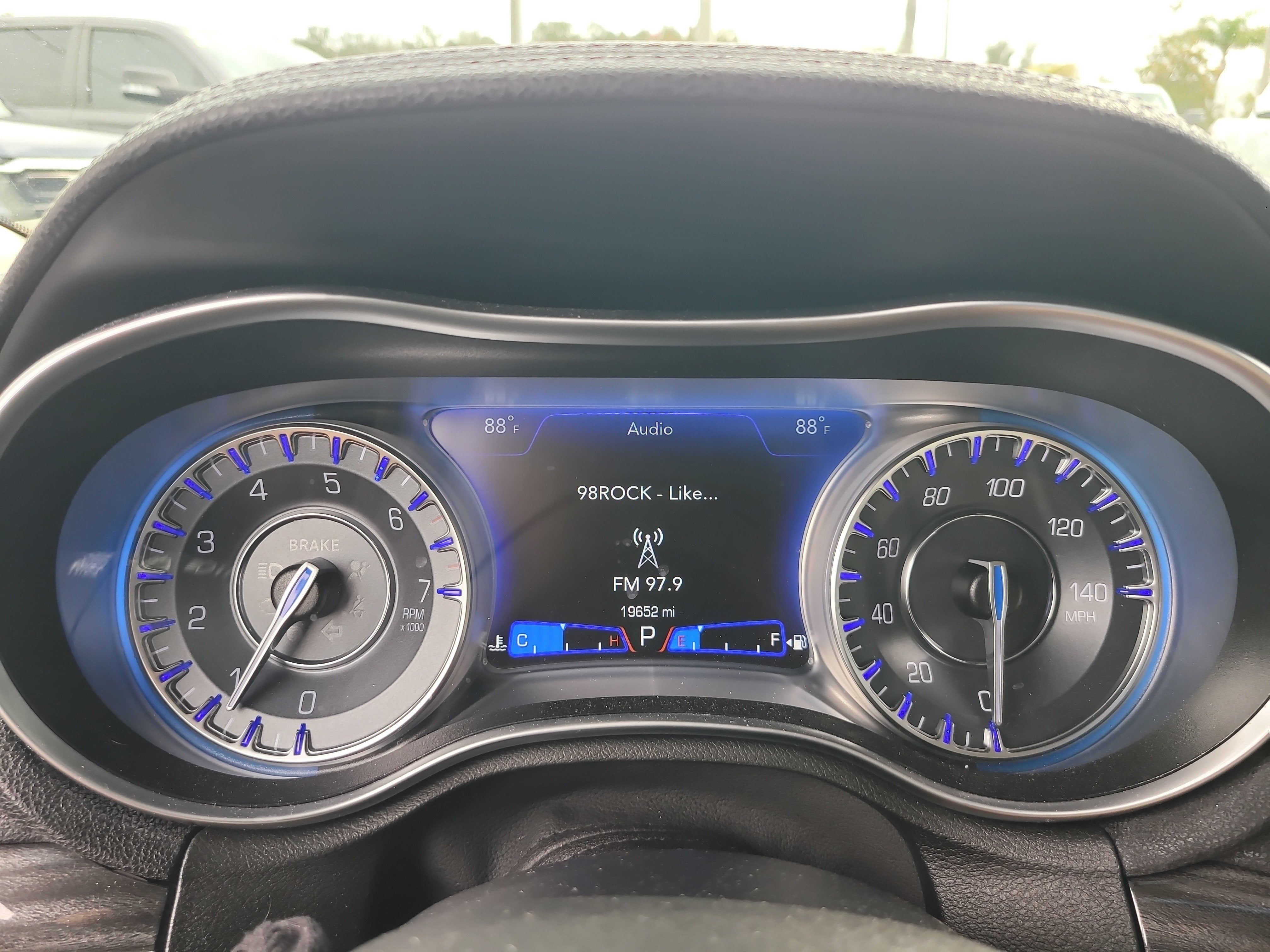 2022 Chrysler 300 Touring L