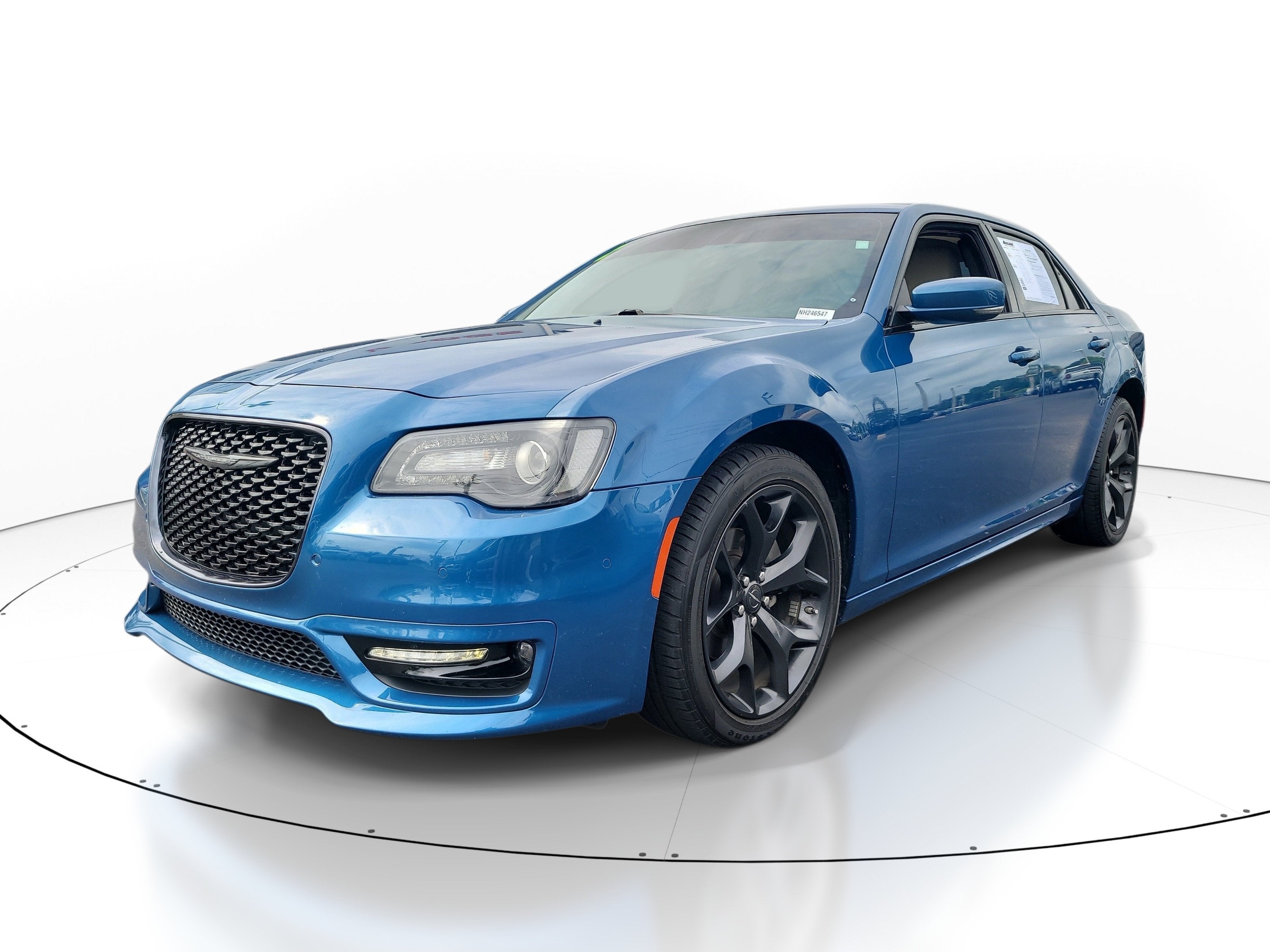 2022 Chrysler 300 Touring L