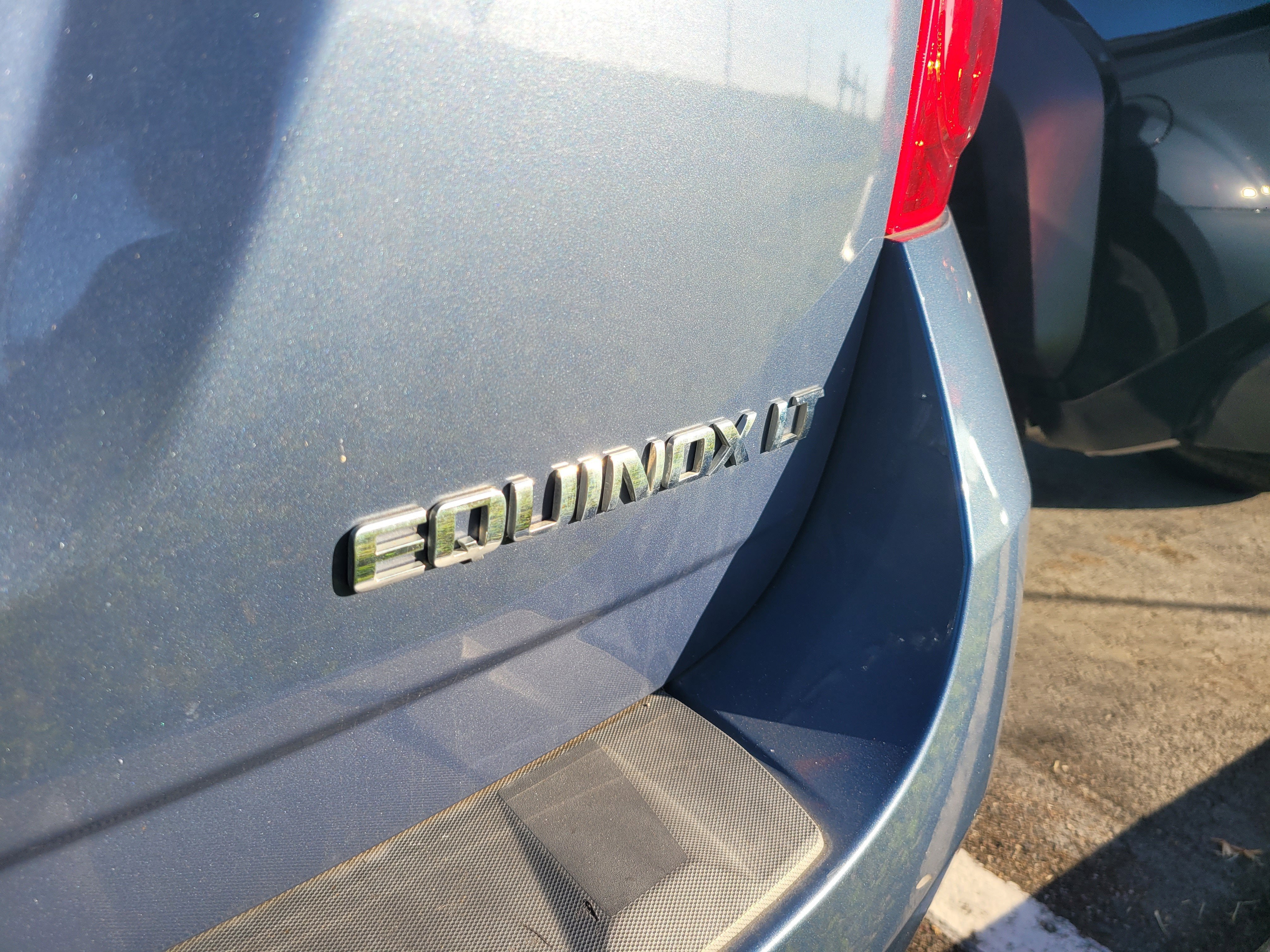 2012 Chevrolet Equinox LT with 1LT