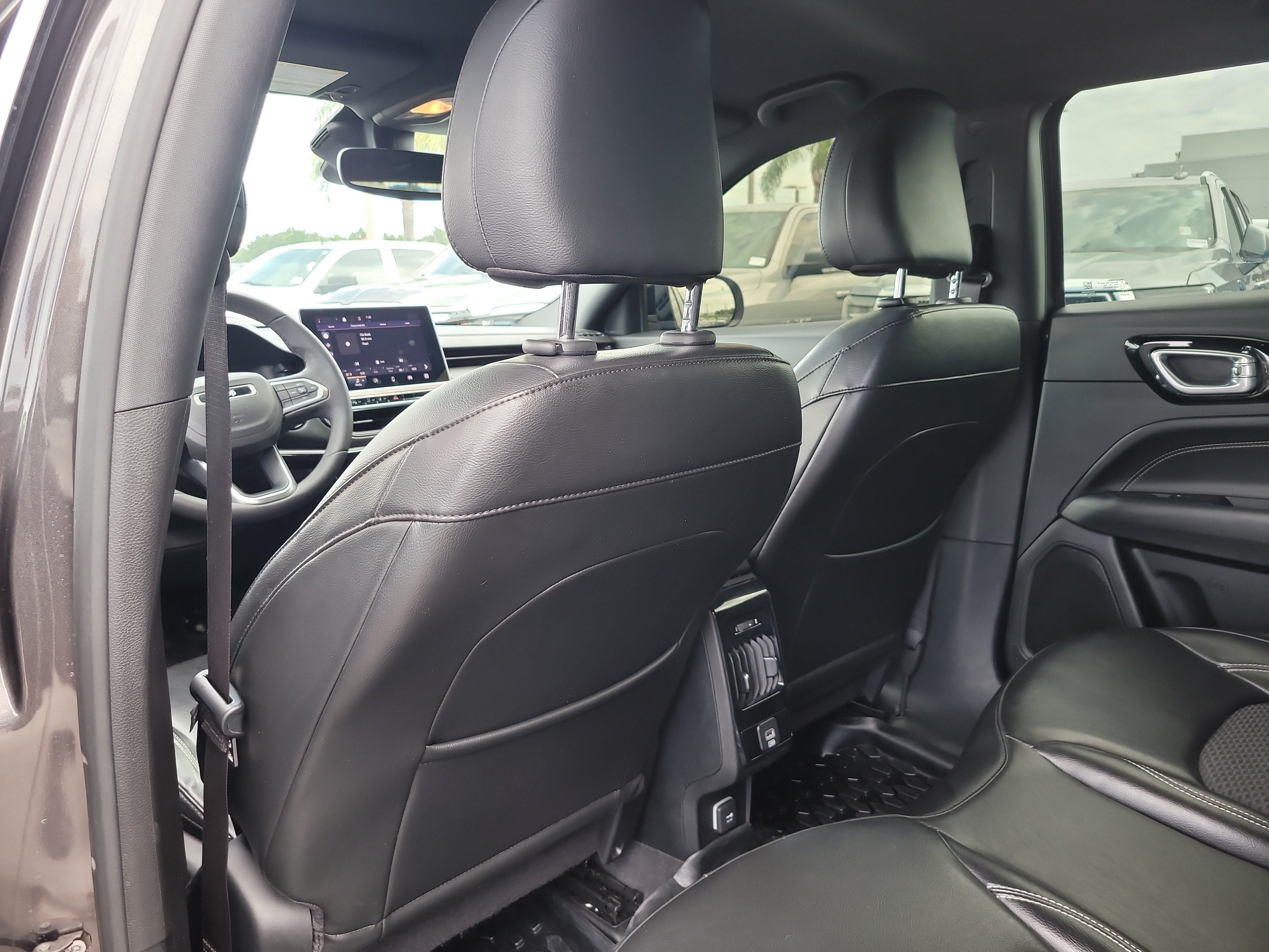 2023 Jeep Compass Altitude