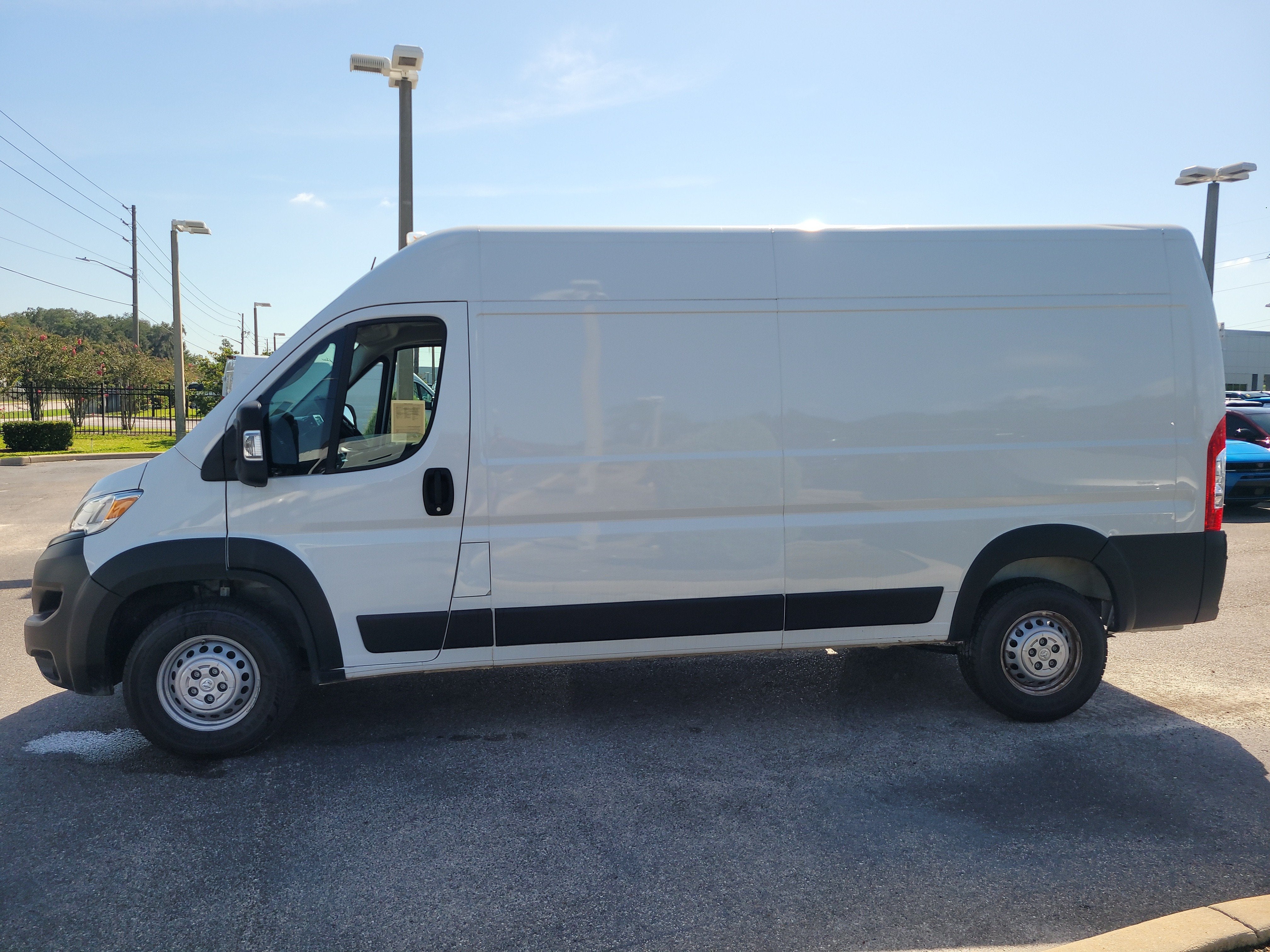 2025 RAM ProMaster Cargo Van Tradesman