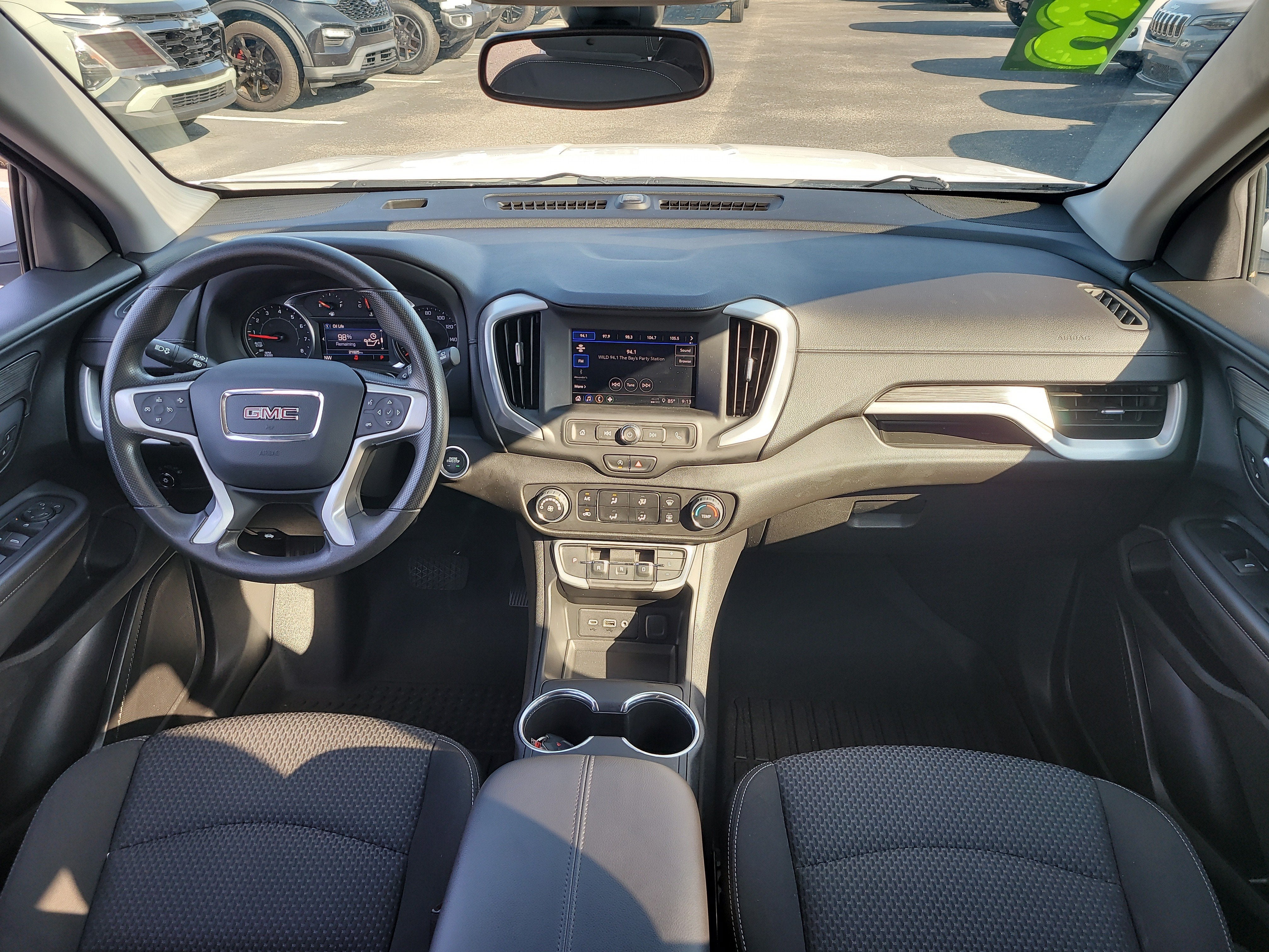 2023 GMC Terrain SLE