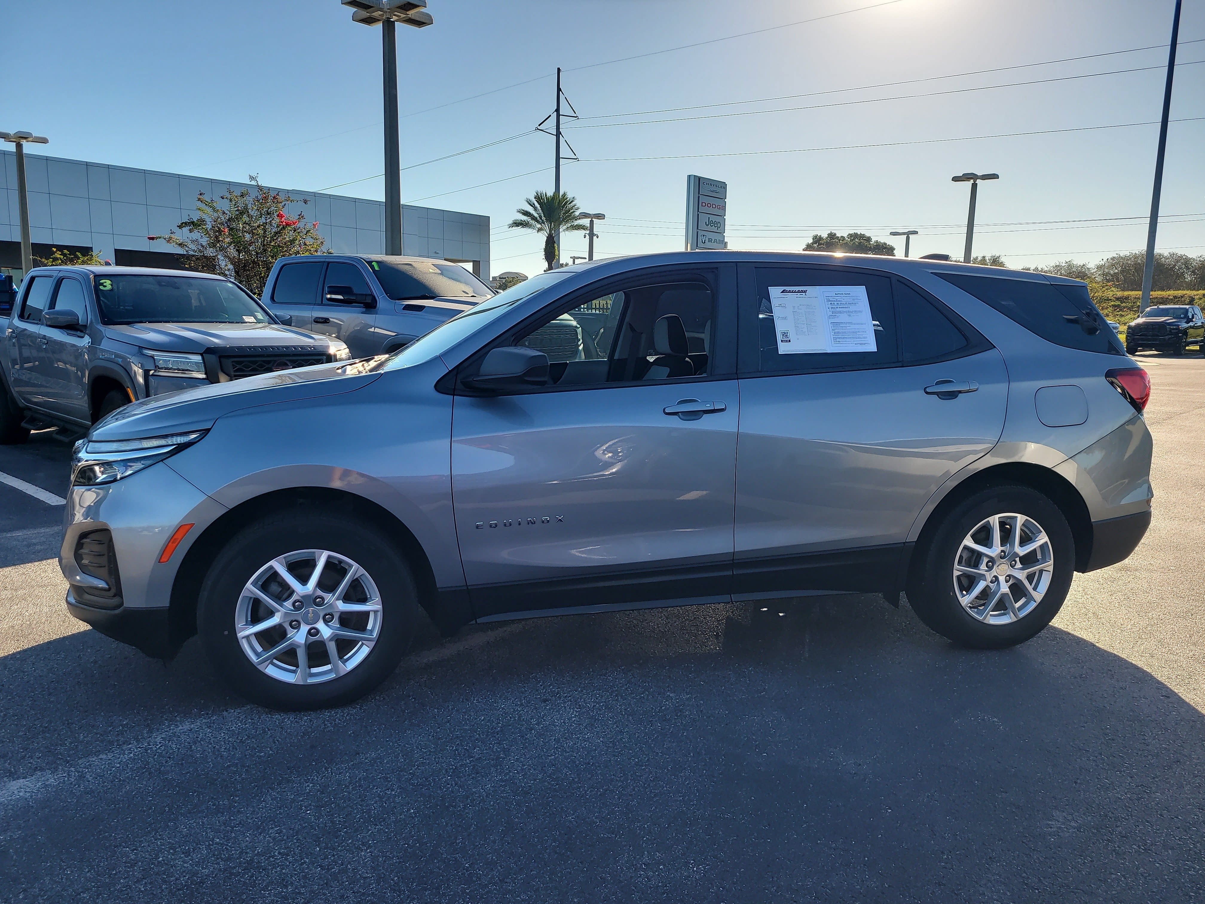 2023 Chevrolet Equinox LS