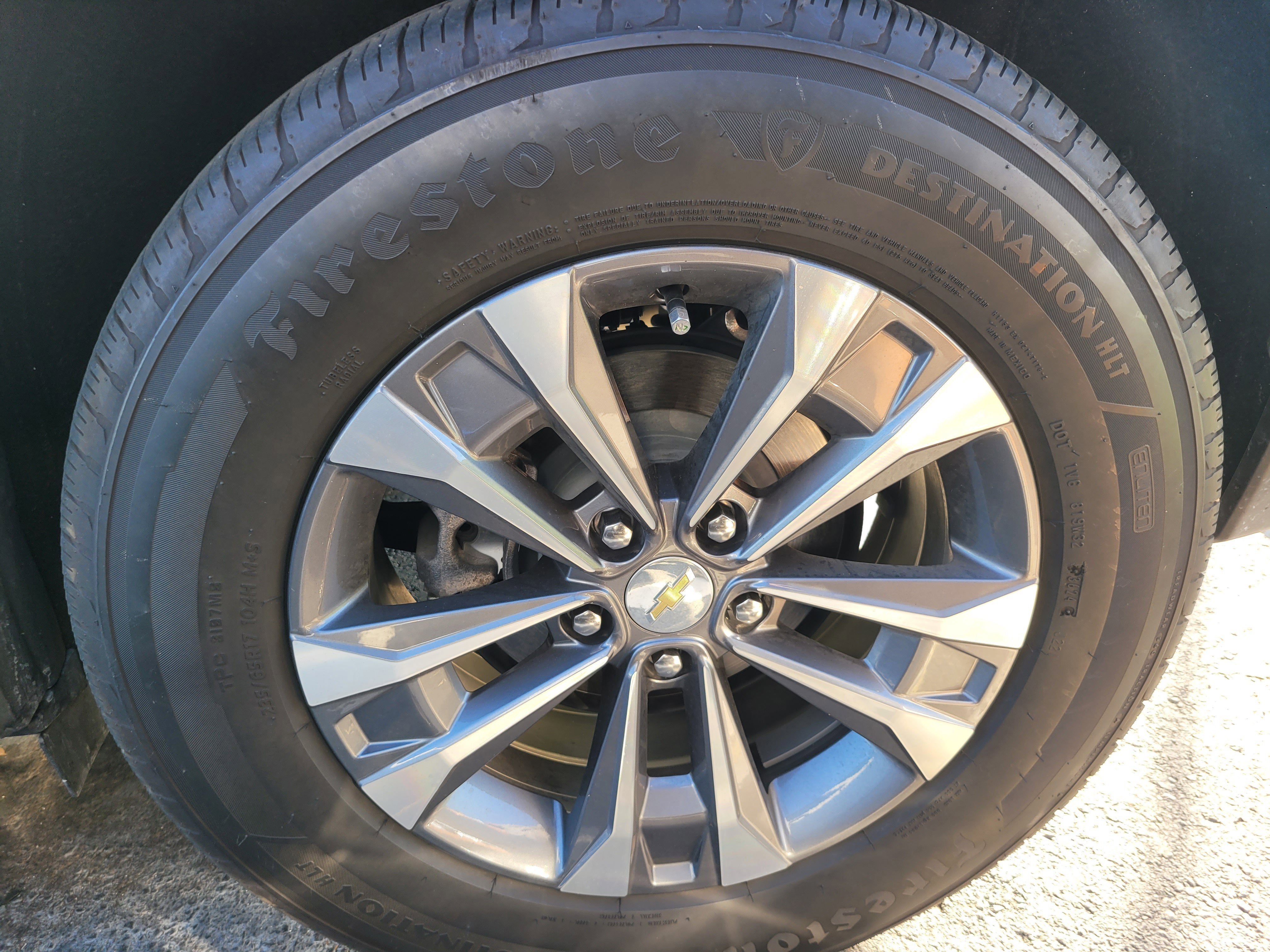 2025 Chevrolet Equinox FWD LT