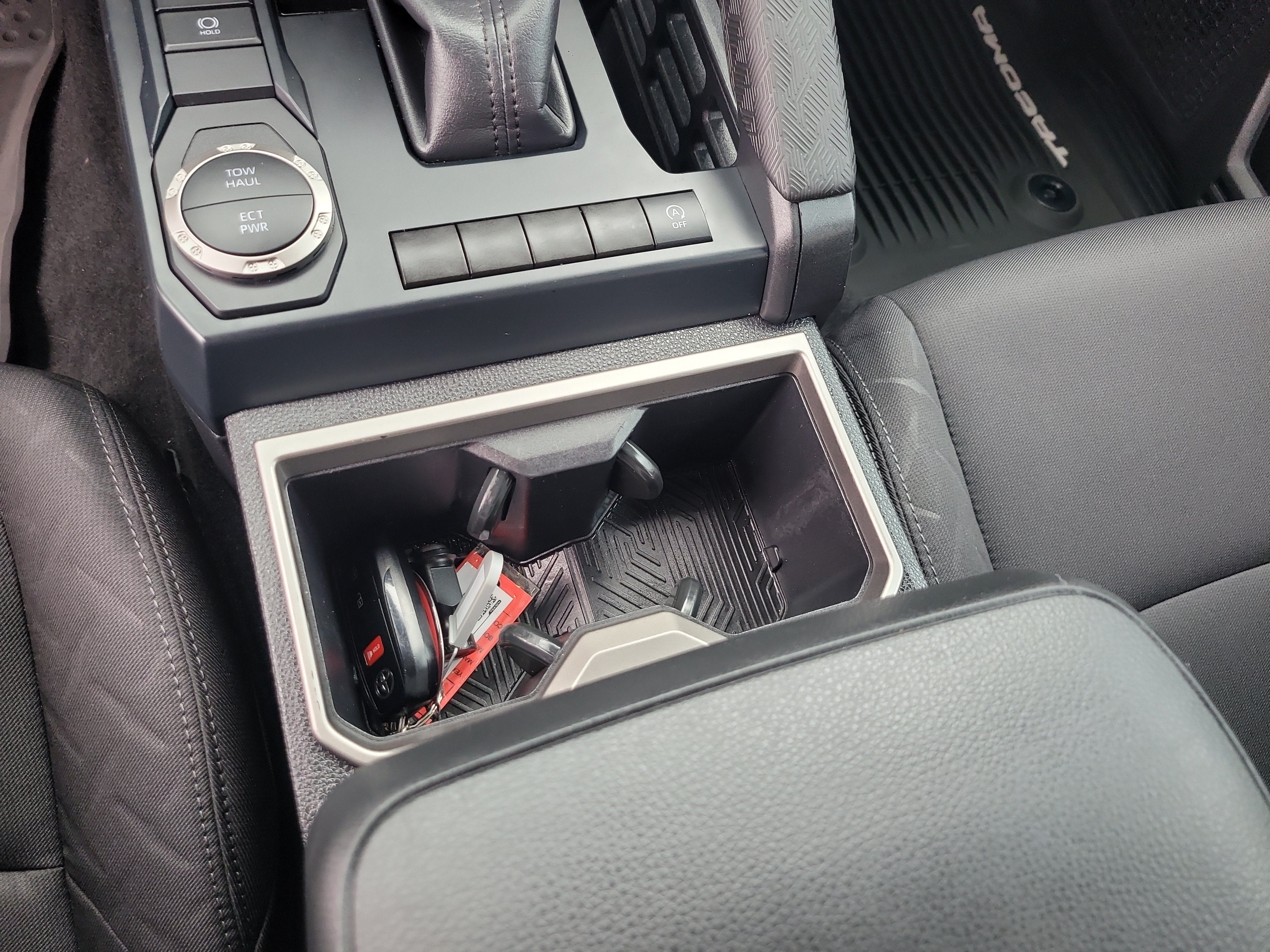 2025 Toyota Tacoma 2WD SR5