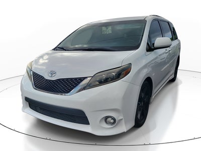 2016 Toyota Sienna SE Premium