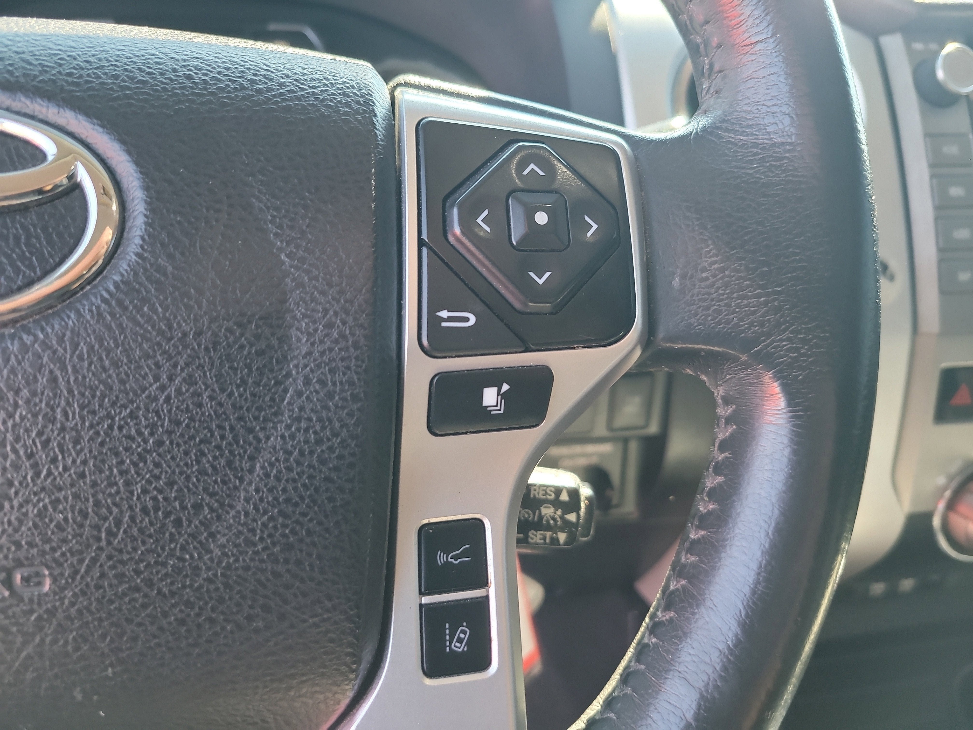 2021 Toyota Tundra 2WD SR5