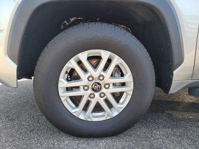 2022 Toyota Tundra 2WD SR5