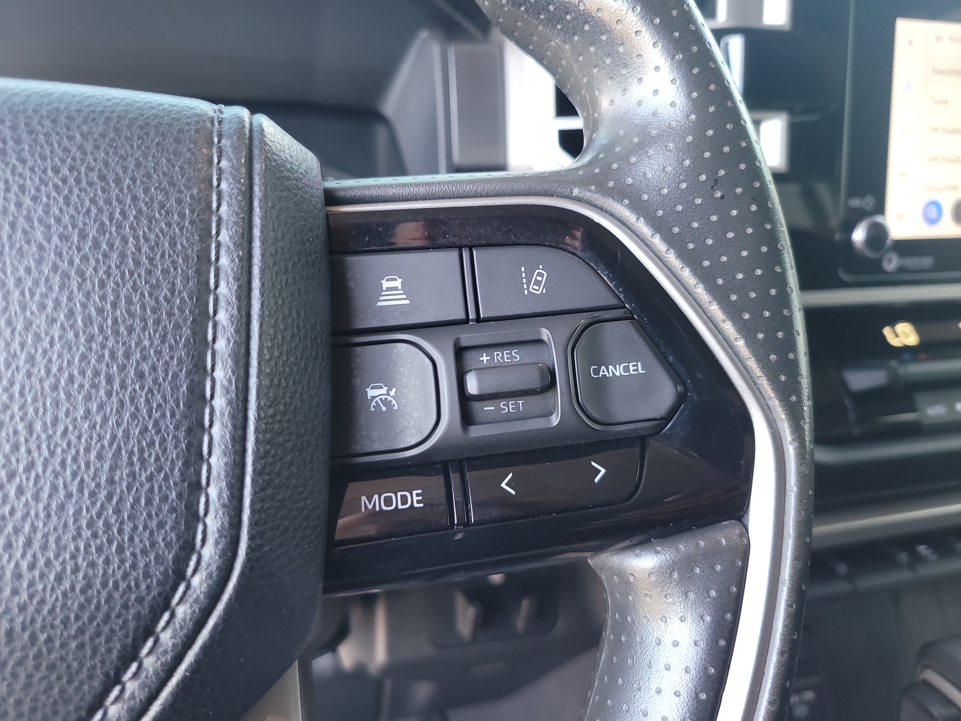 2022 Toyota Tundra 2WD SR5