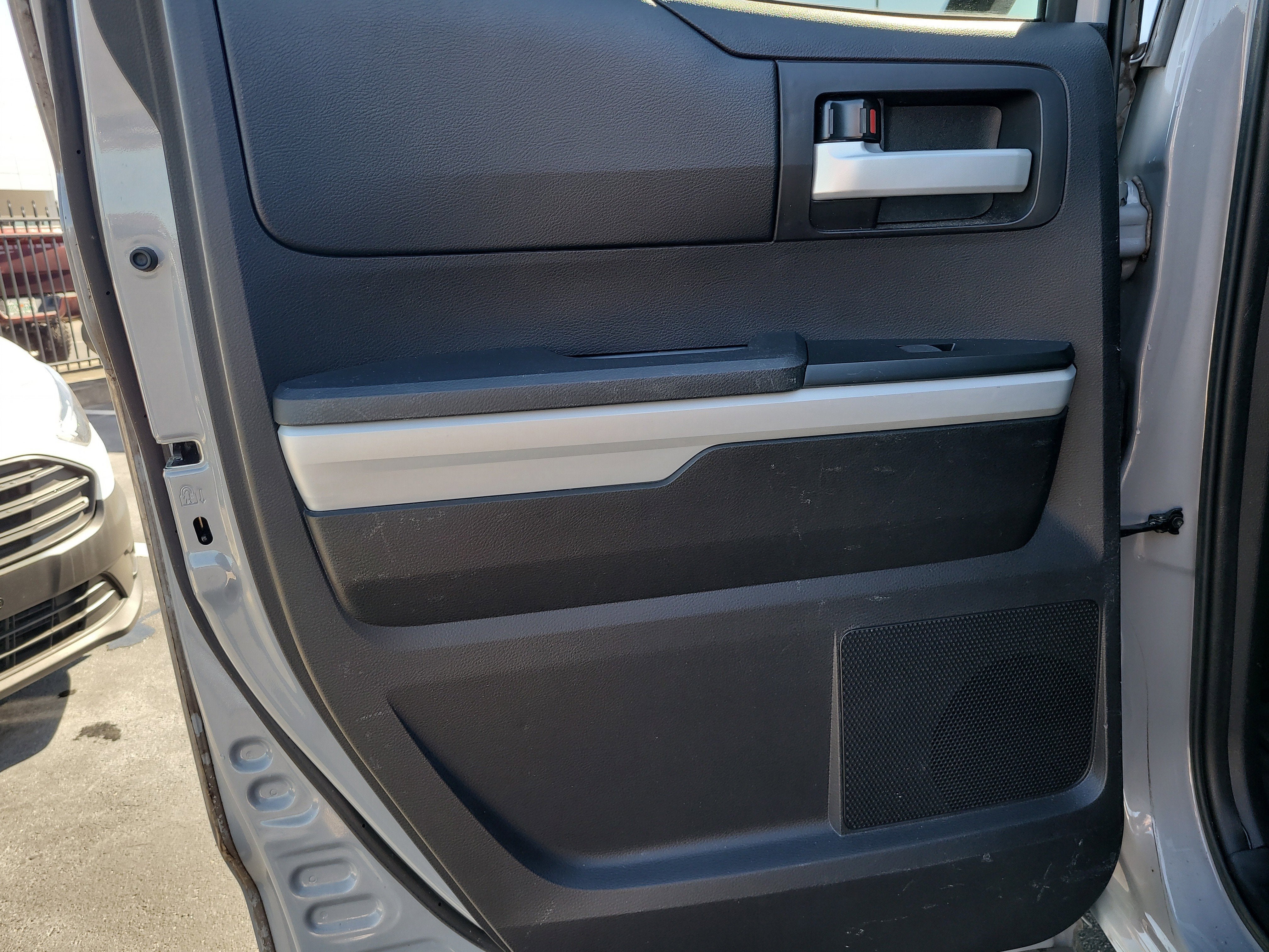 2020 Toyota Tundra 2WD SR5