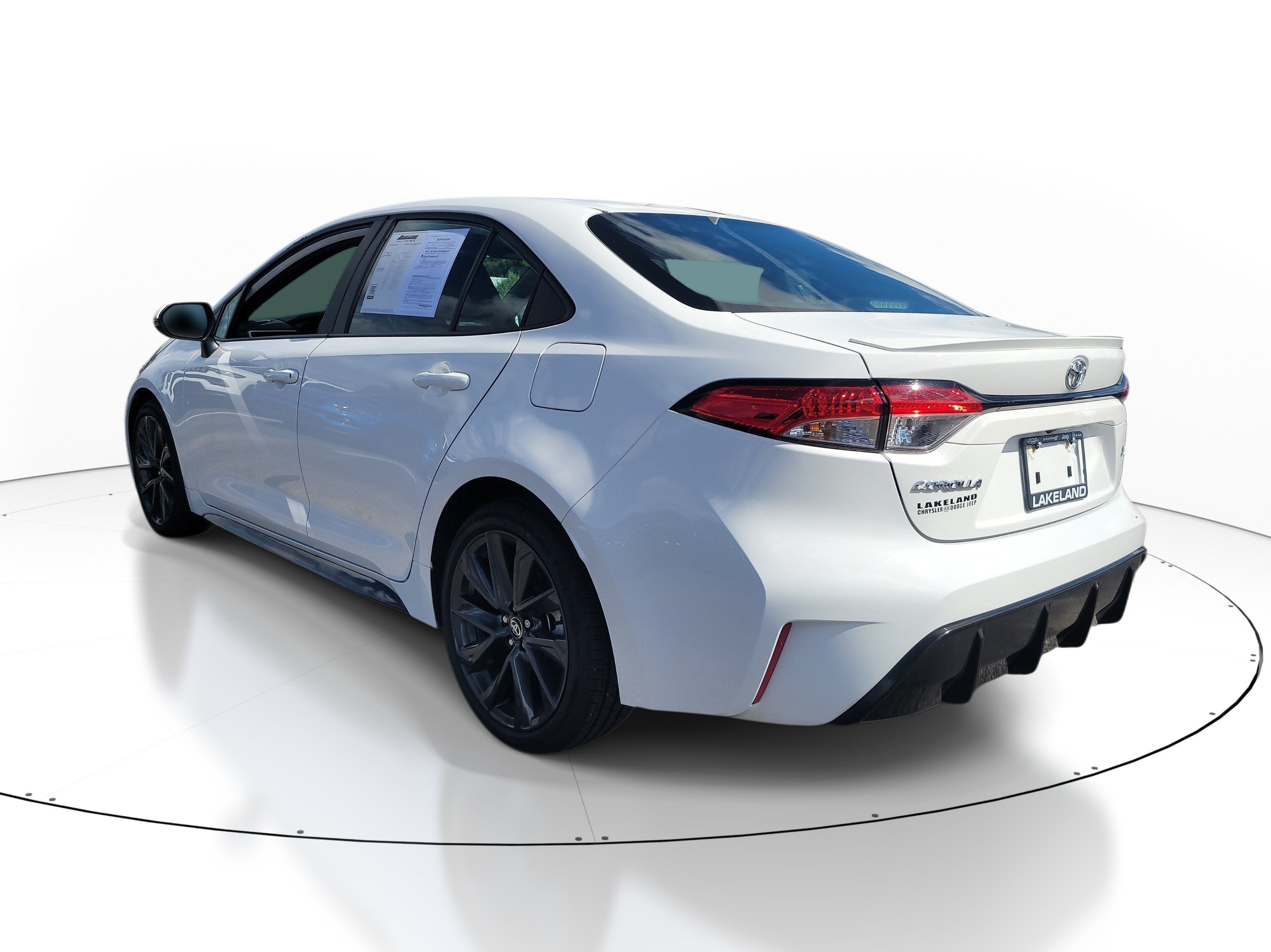 2025 Toyota Corolla SE