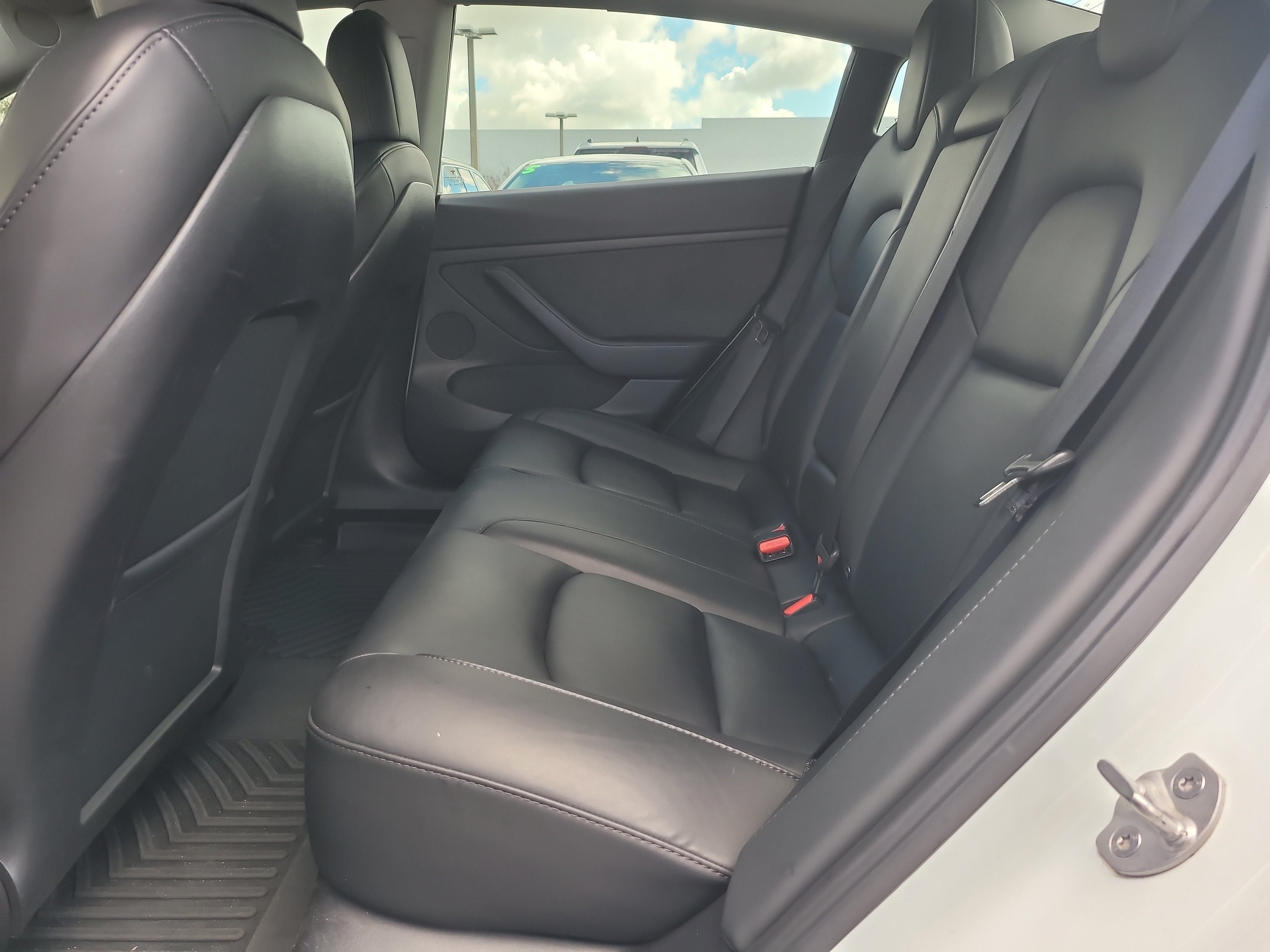2022 Tesla Model 3 Base