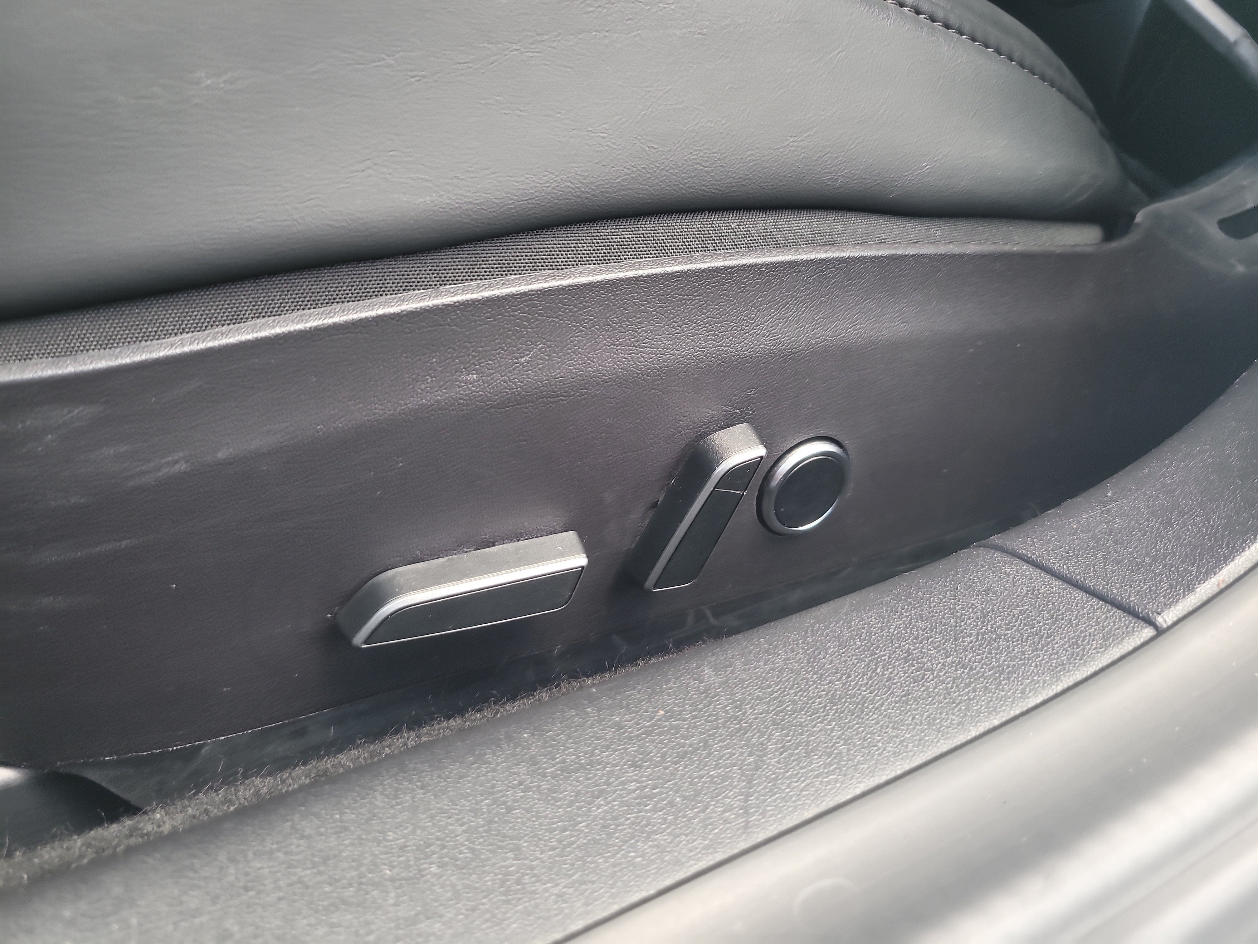 2022 Tesla Model 3 Base