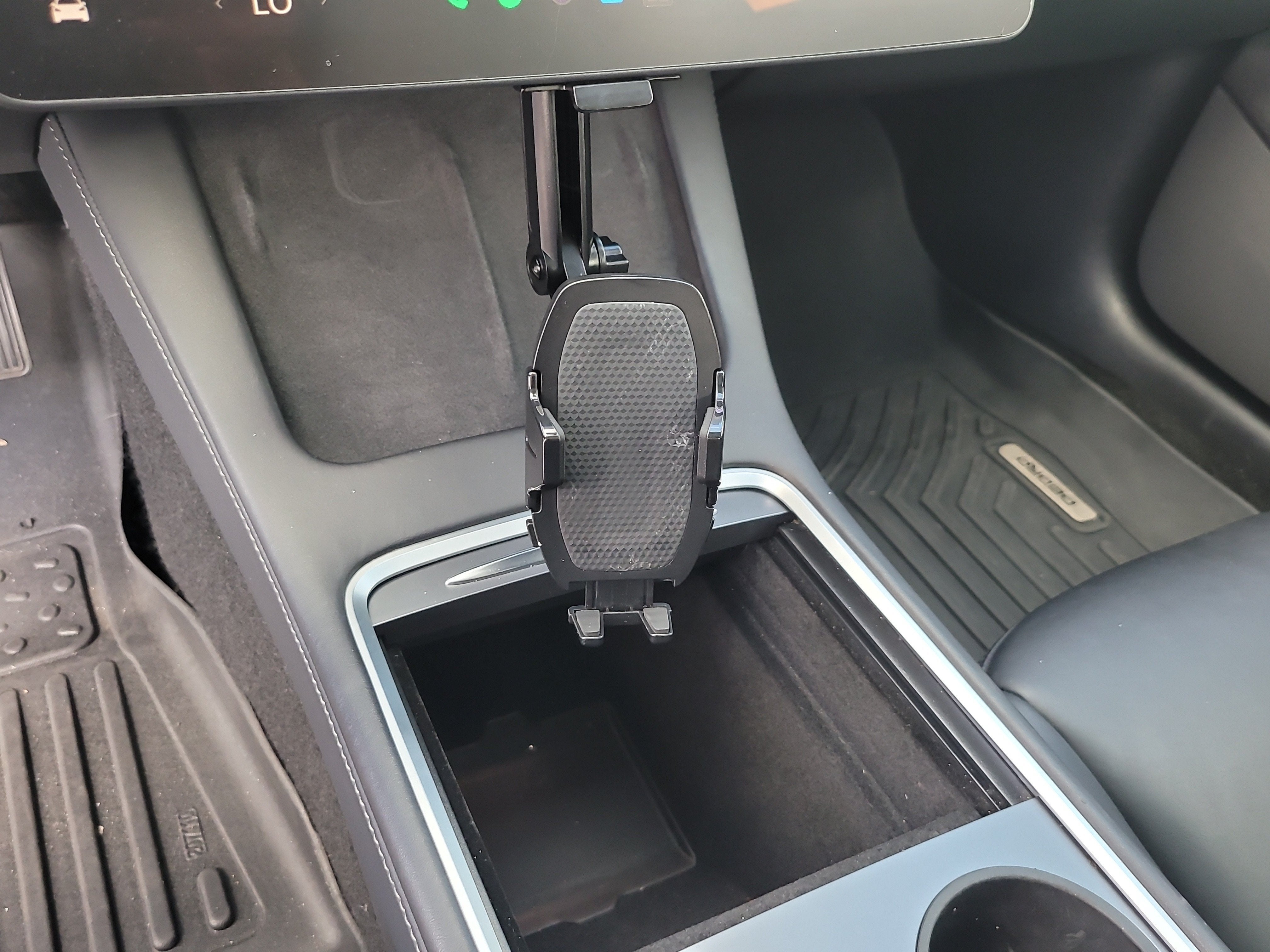 2022 Tesla Model 3 Base