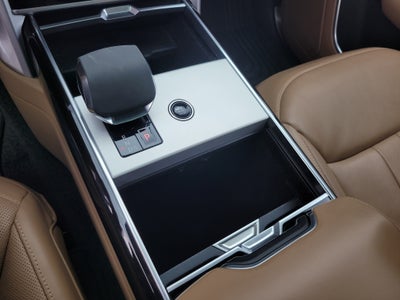 2024 Land Rover Range Rover SE