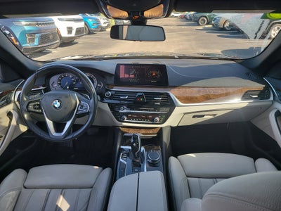 2018 BMW 5 Series 540i