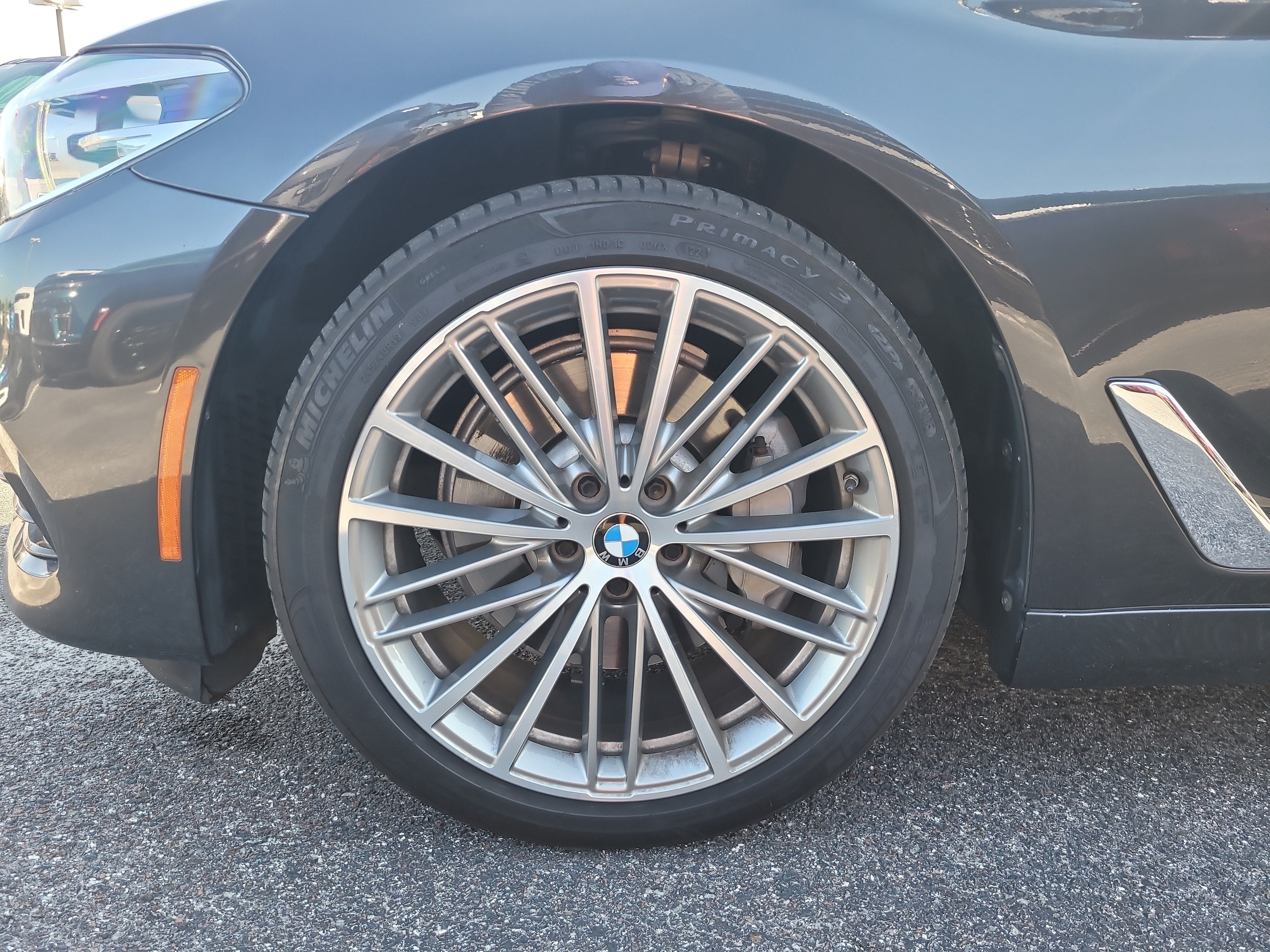 2018 BMW 5 Series 540i