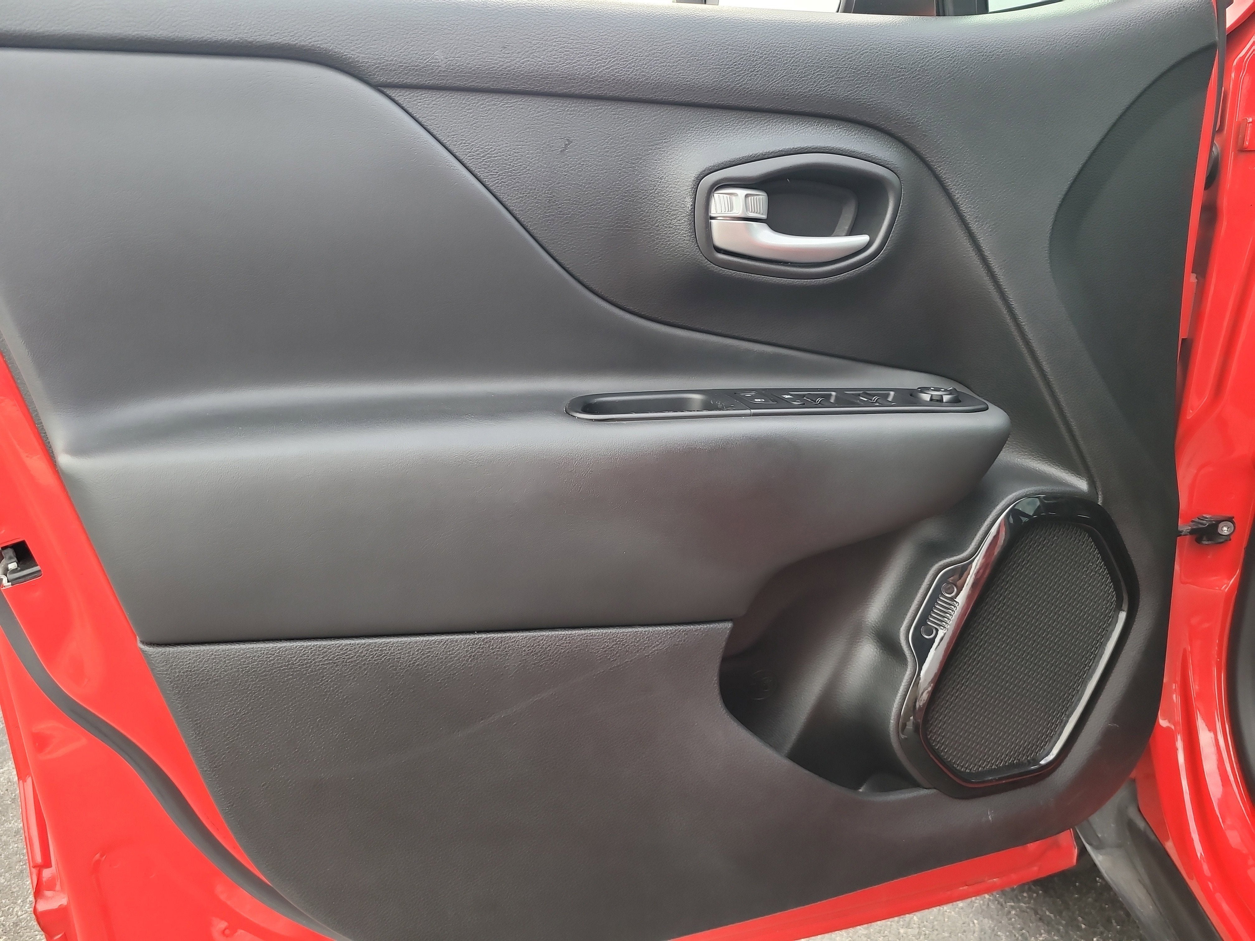 2023 Jeep Renegade Altitude