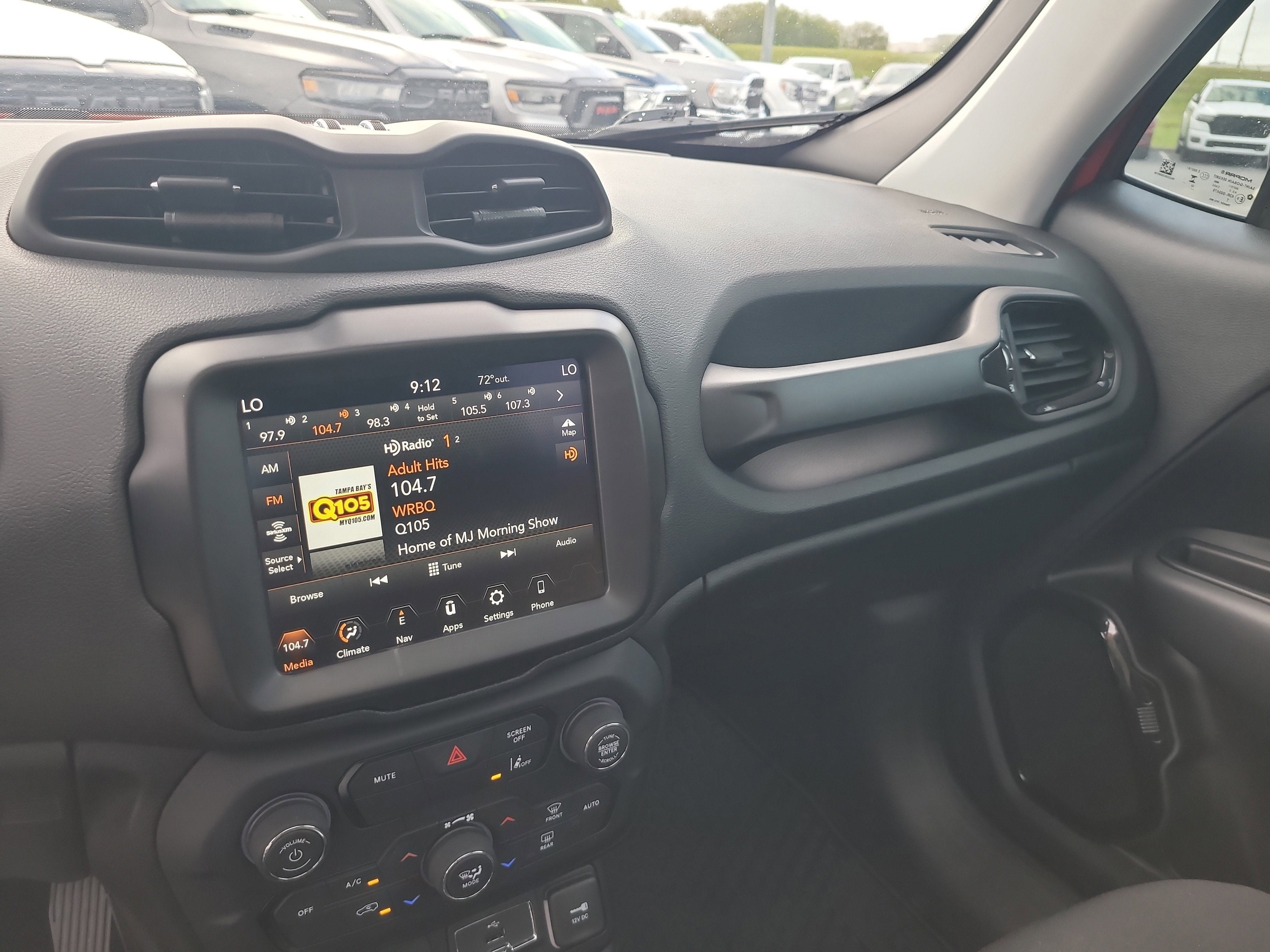 2023 Jeep Renegade Altitude