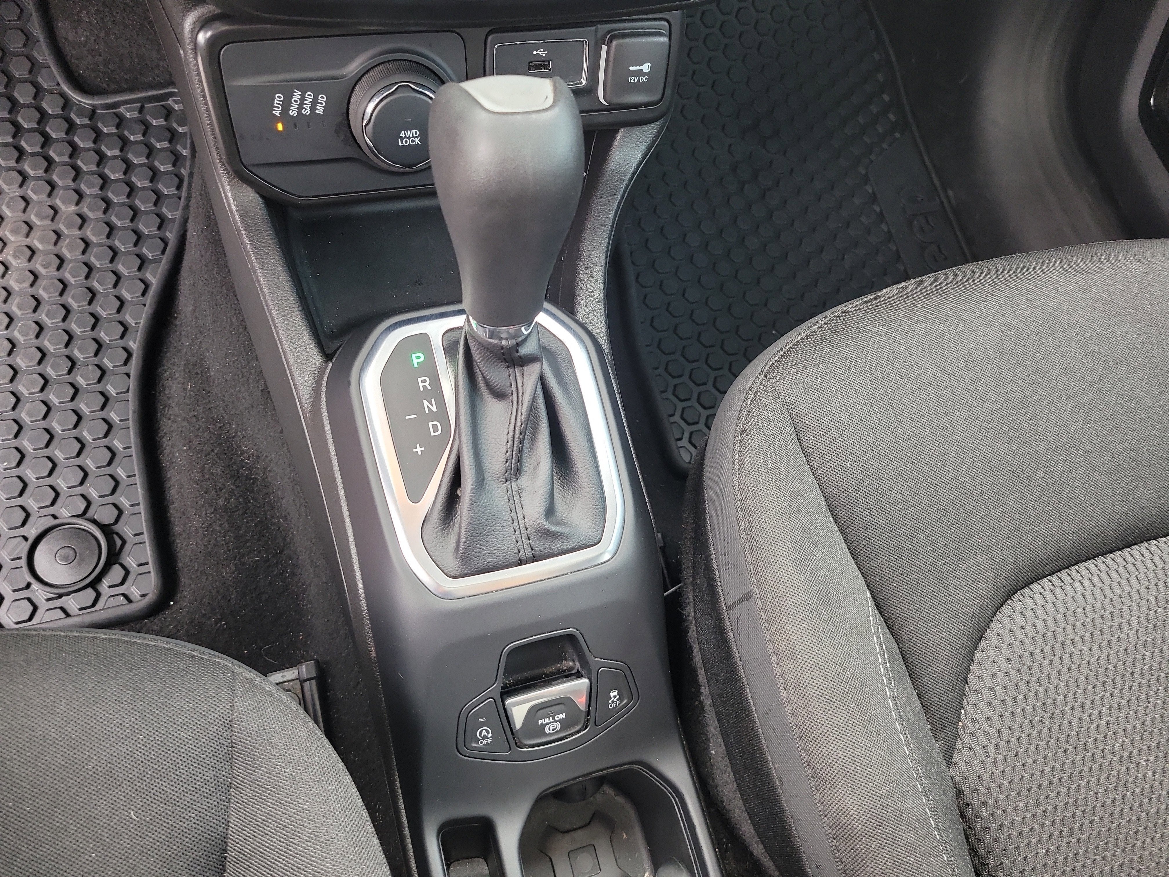 2023 Jeep Renegade Altitude