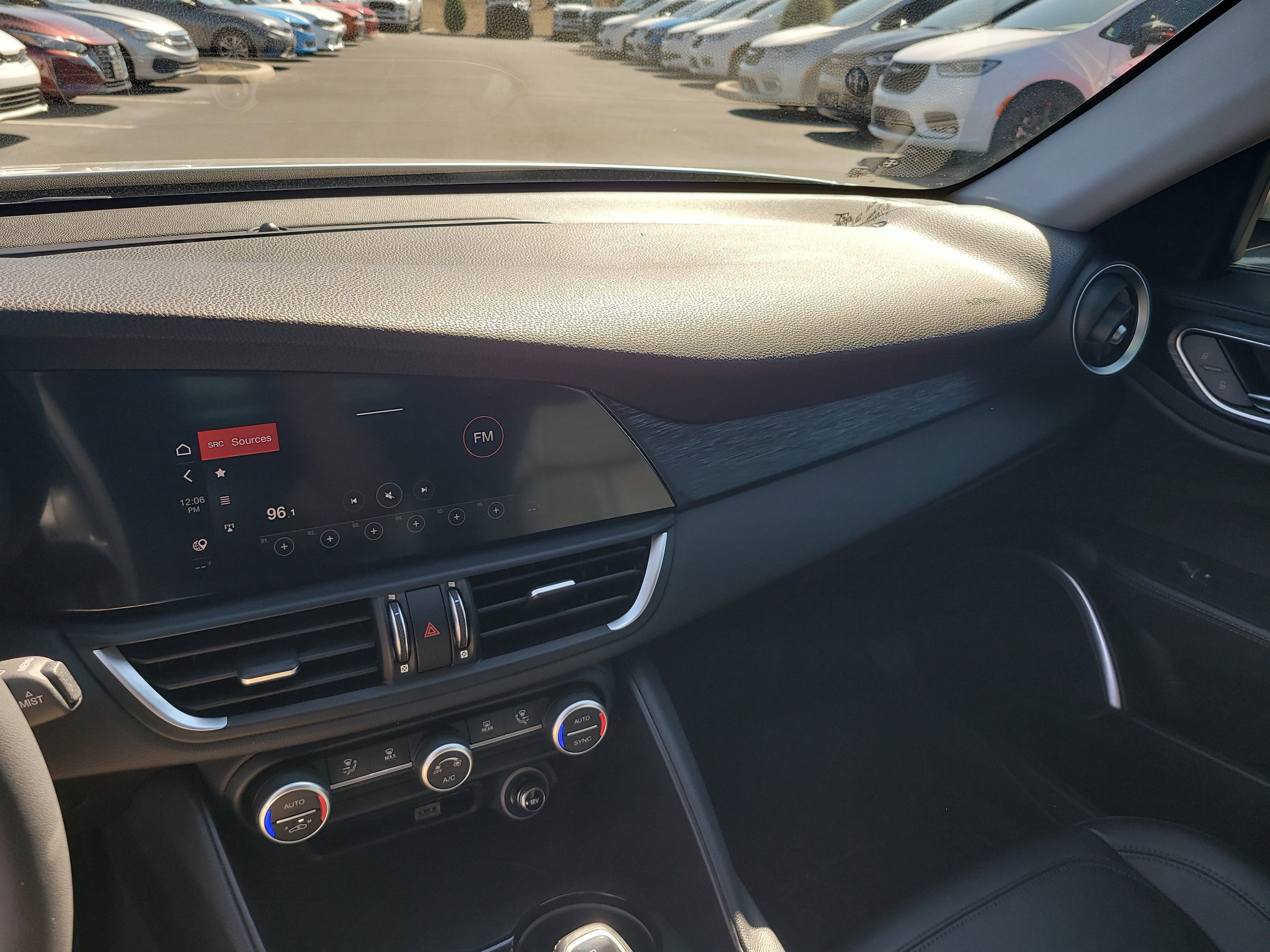 2021 Alfa Romeo Giulia Base