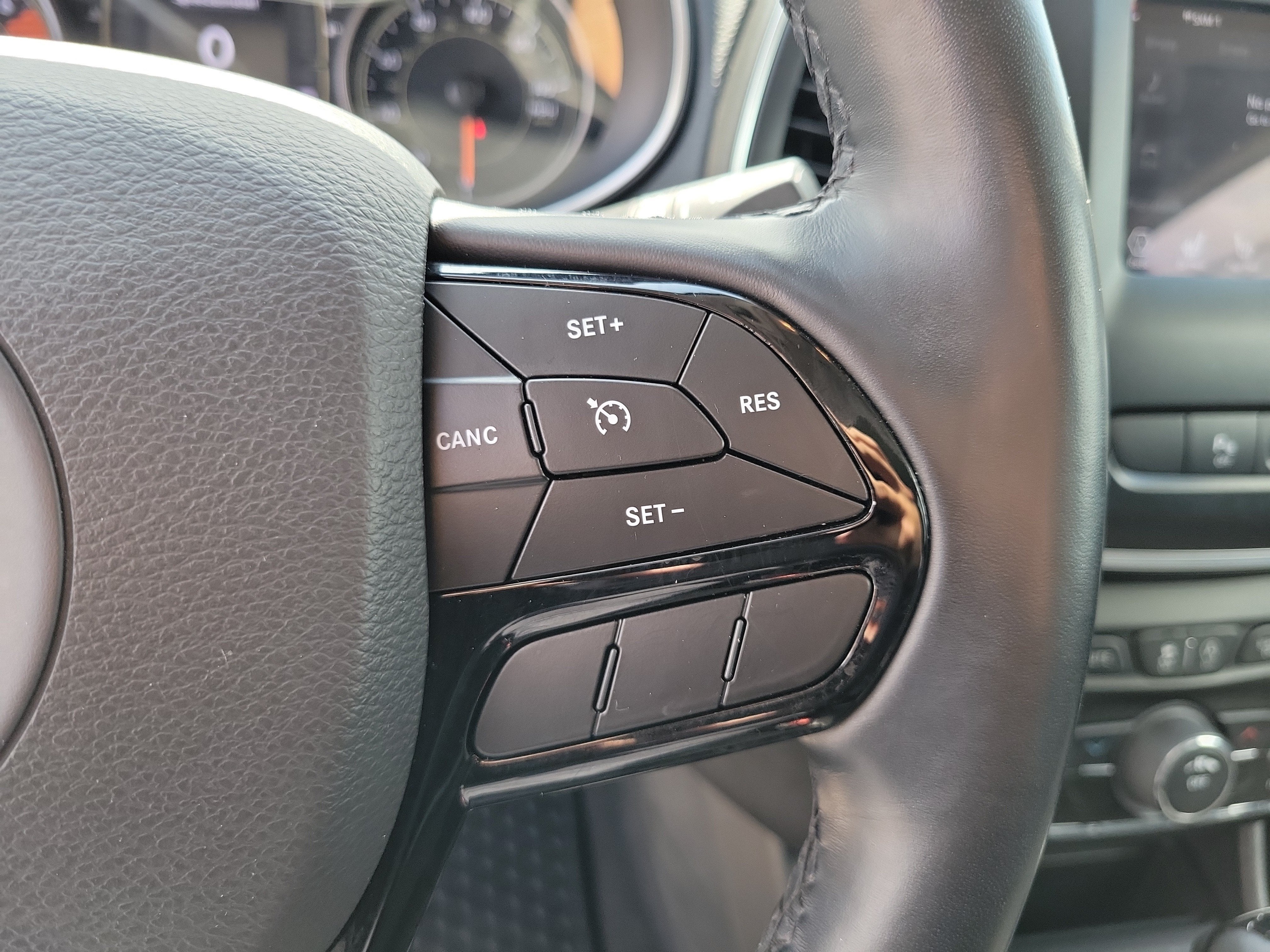 2020 Jeep Cherokee Altitude
