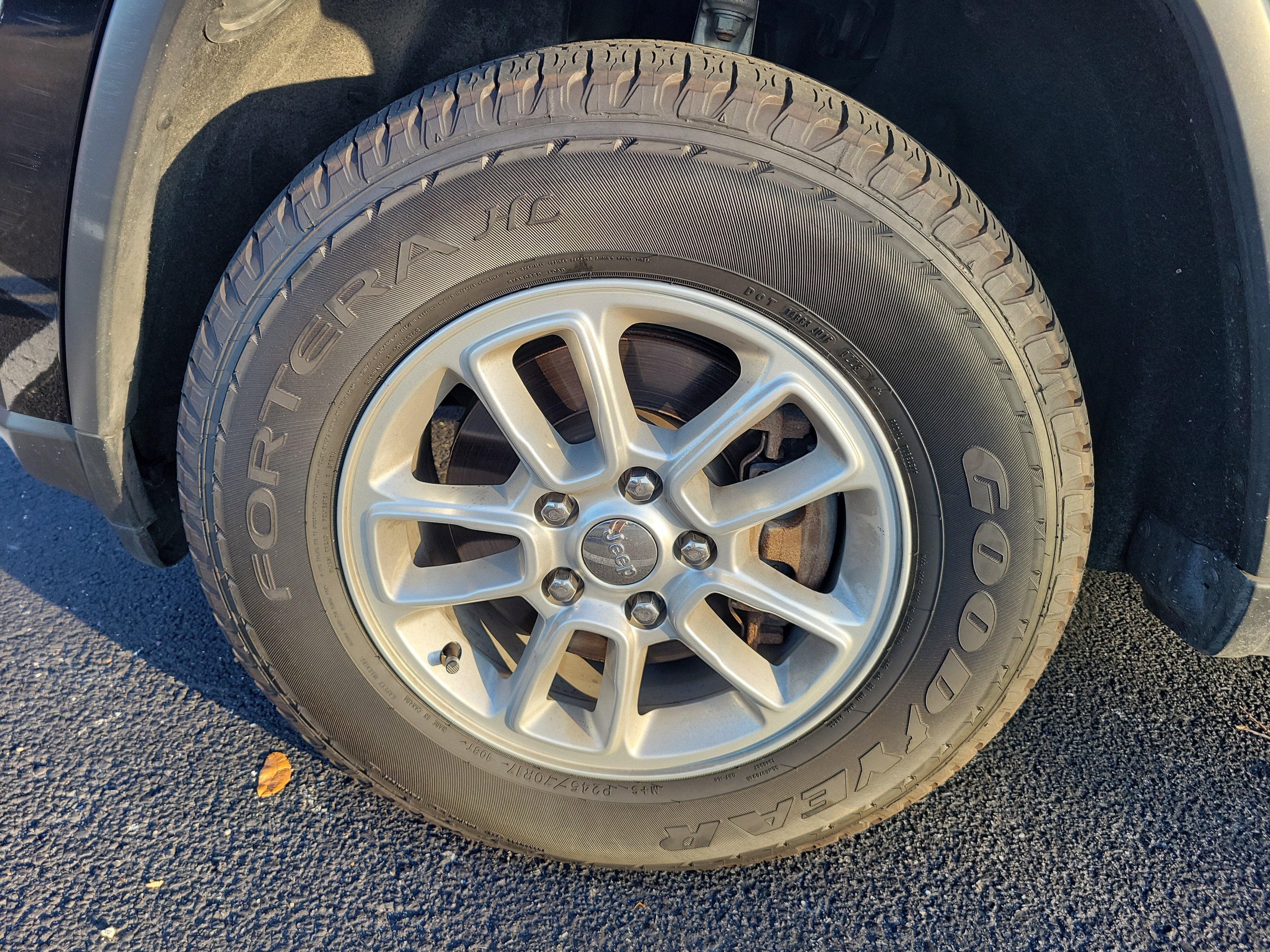 2019 Jeep Grand Cherokee Laredo E