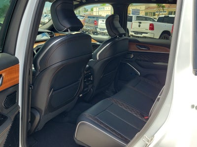 2025 Jeep Grand Cherokee Summit Reserve