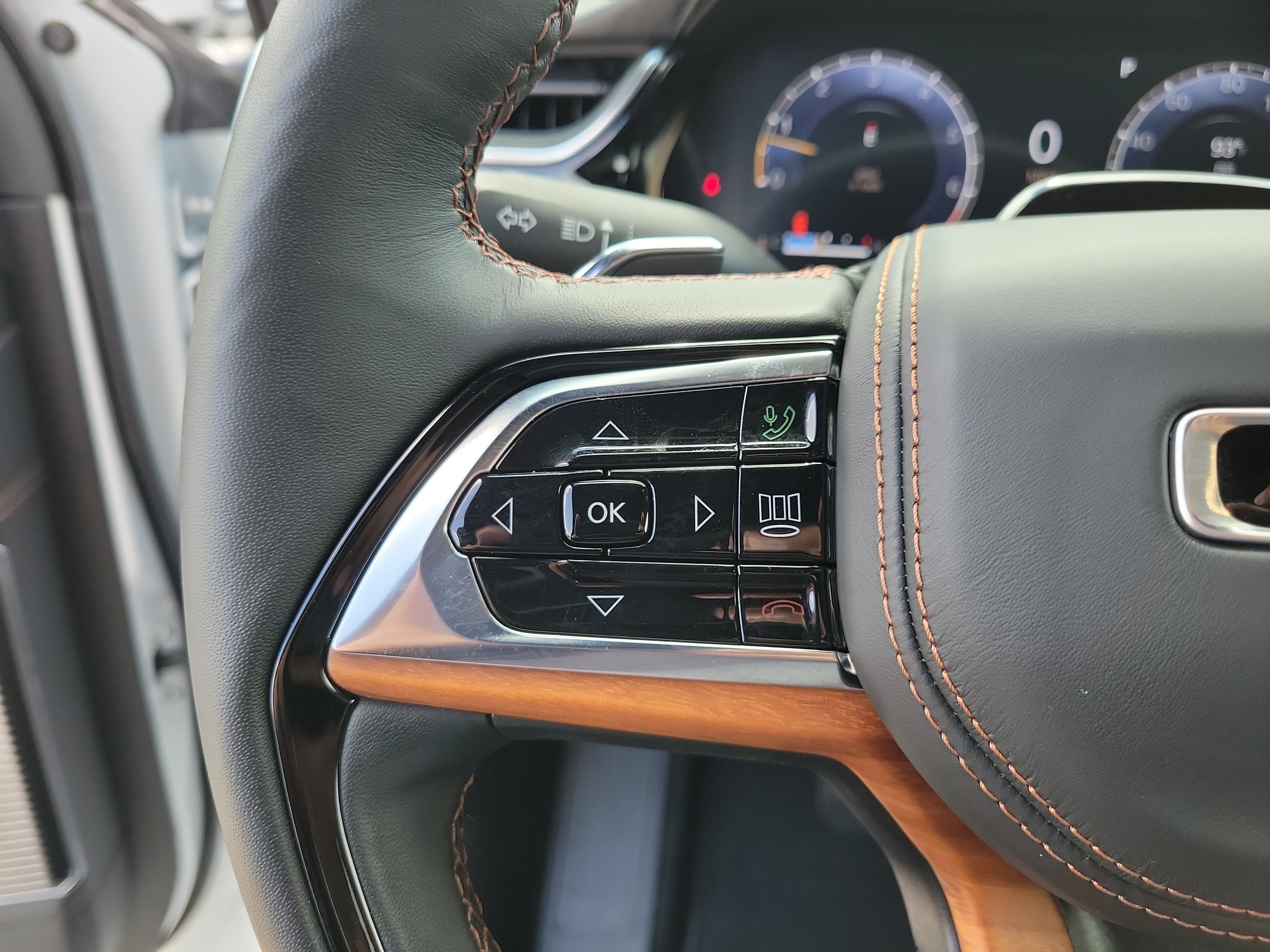 2025 Jeep Grand Cherokee Summit Reserve