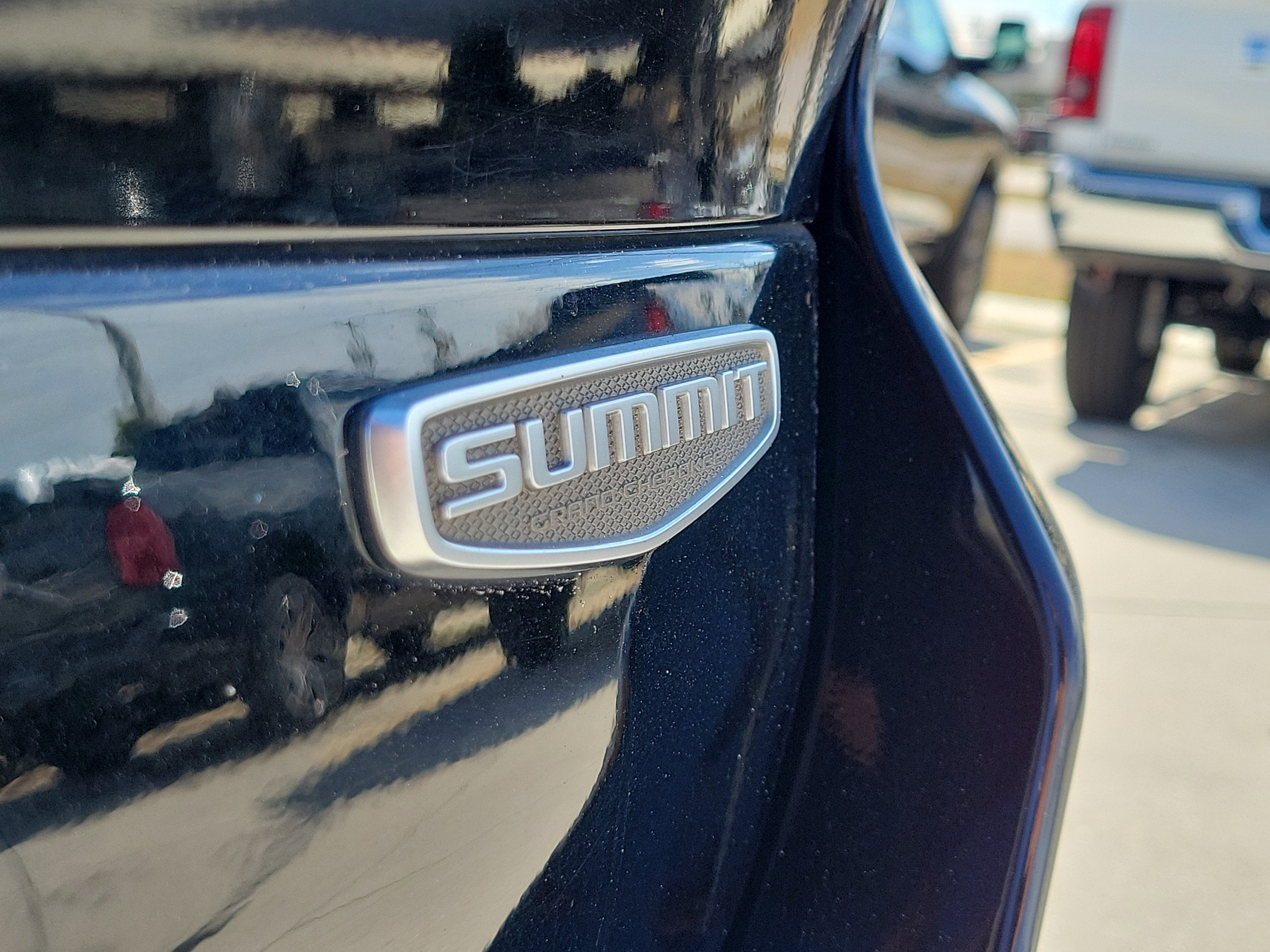 2022 Jeep Grand Cherokee L Summit Reserve