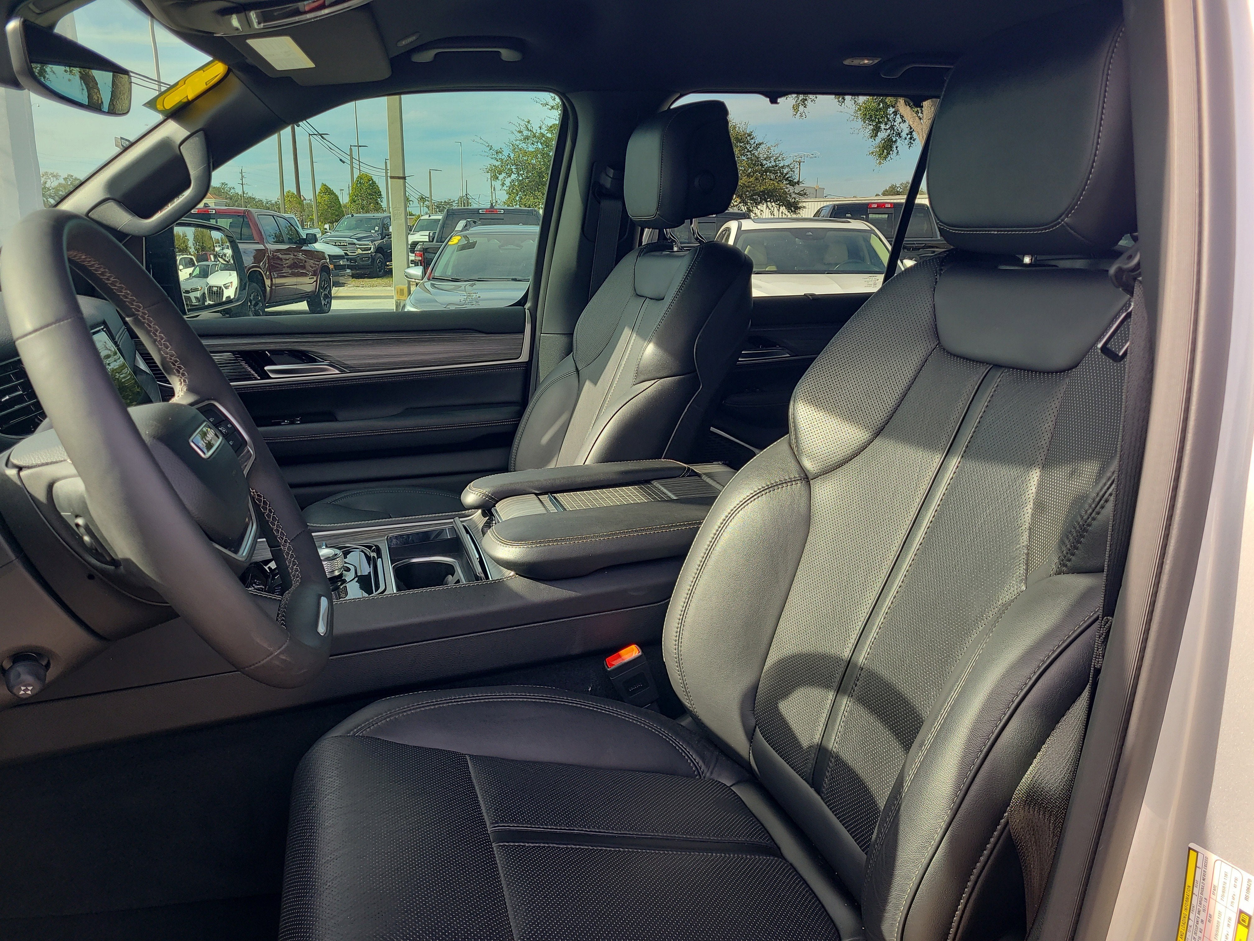 2024 Jeep Wagoneer L Series II