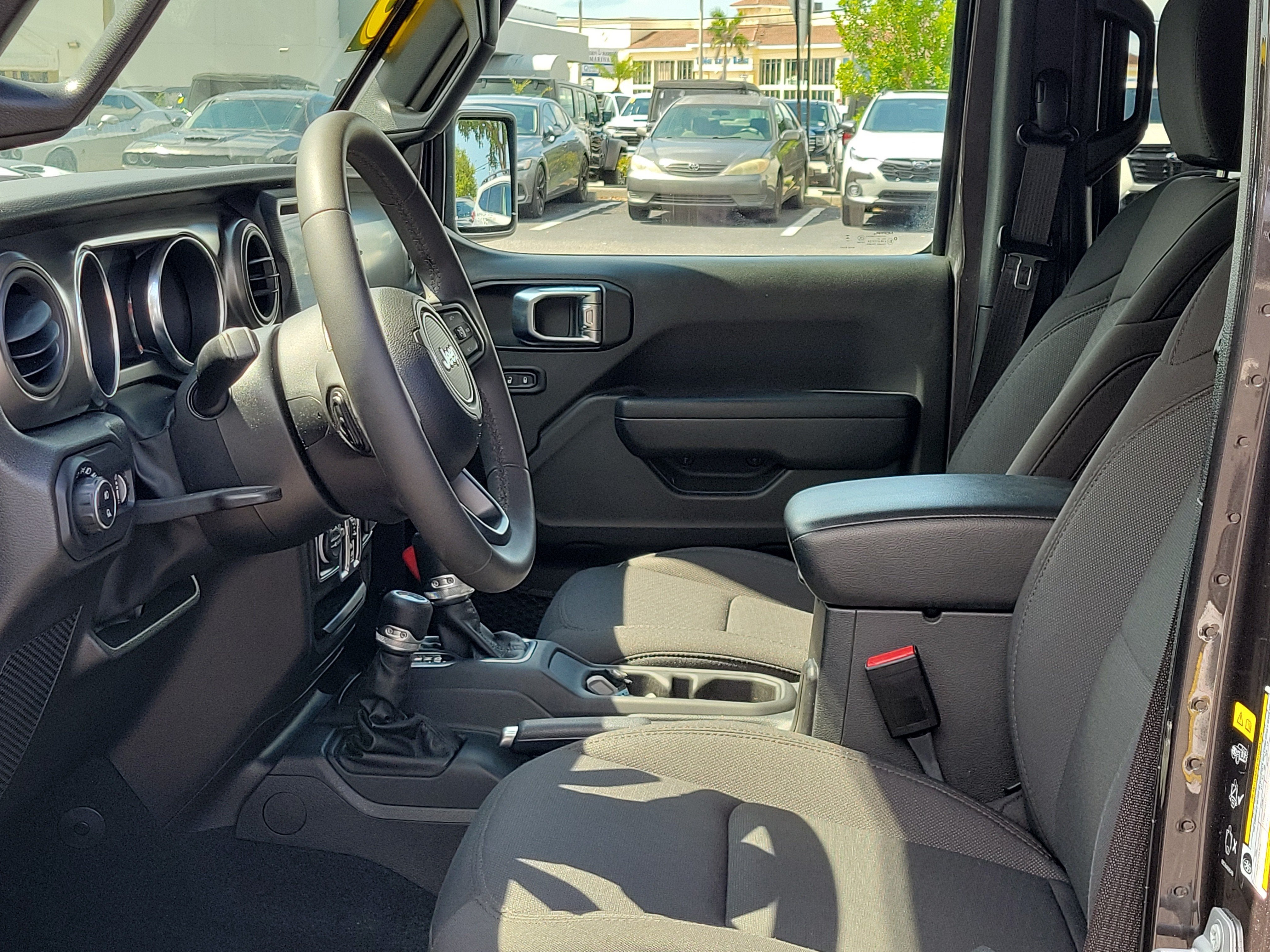 2023 Jeep Gladiator Willys