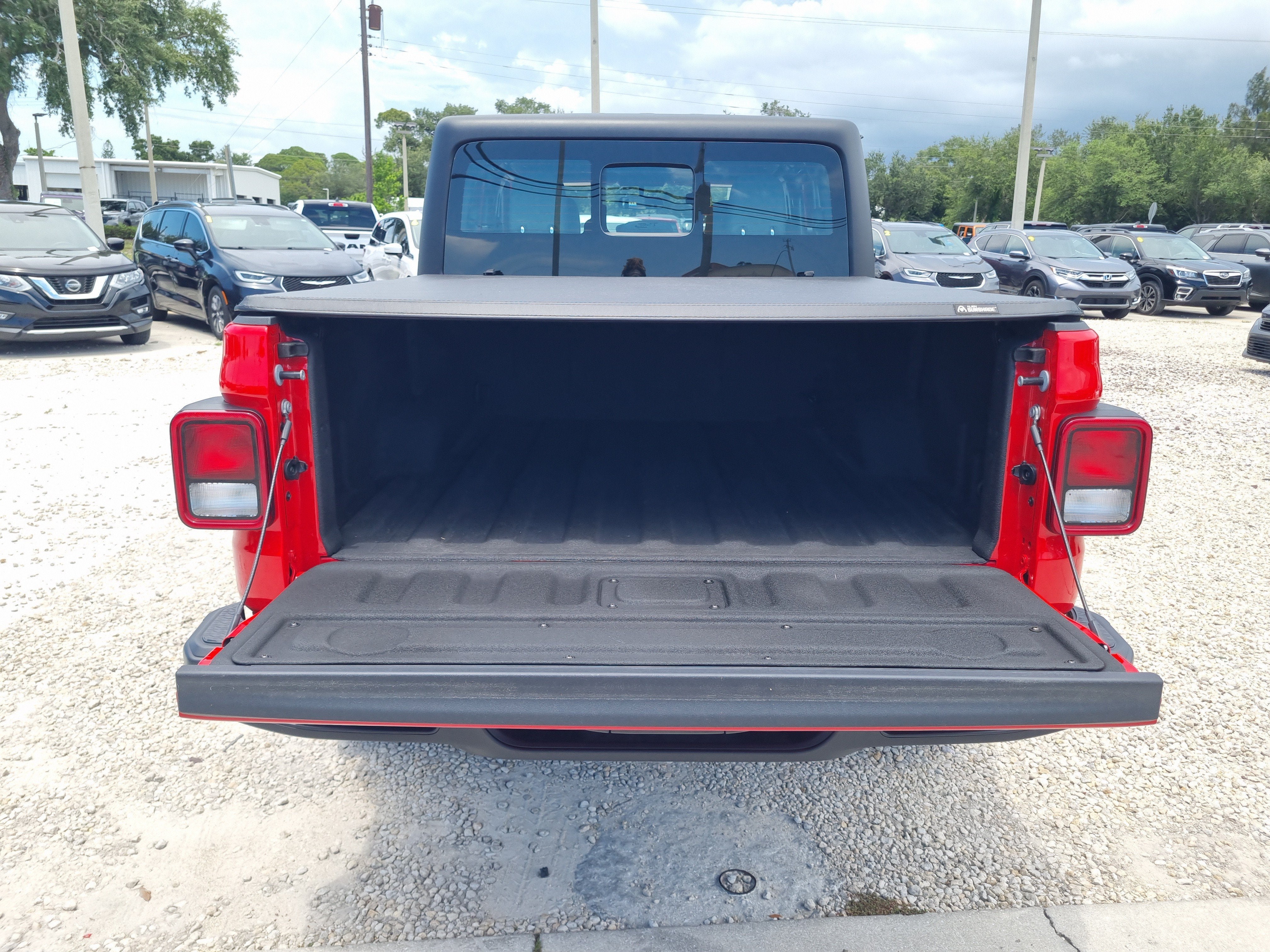 2024 Jeep Gladiator Sport
