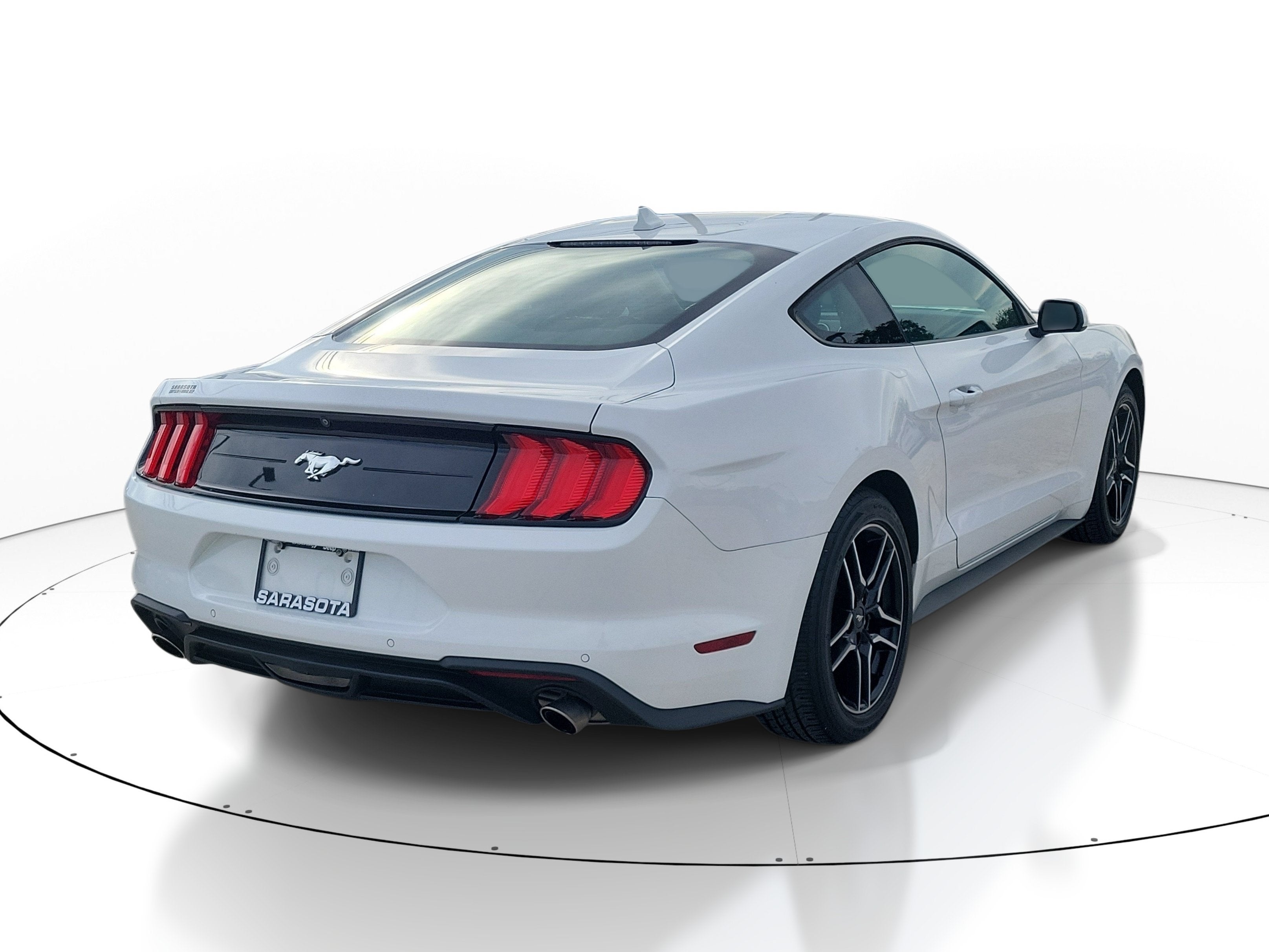 2022 Ford Mustang EcoBoost