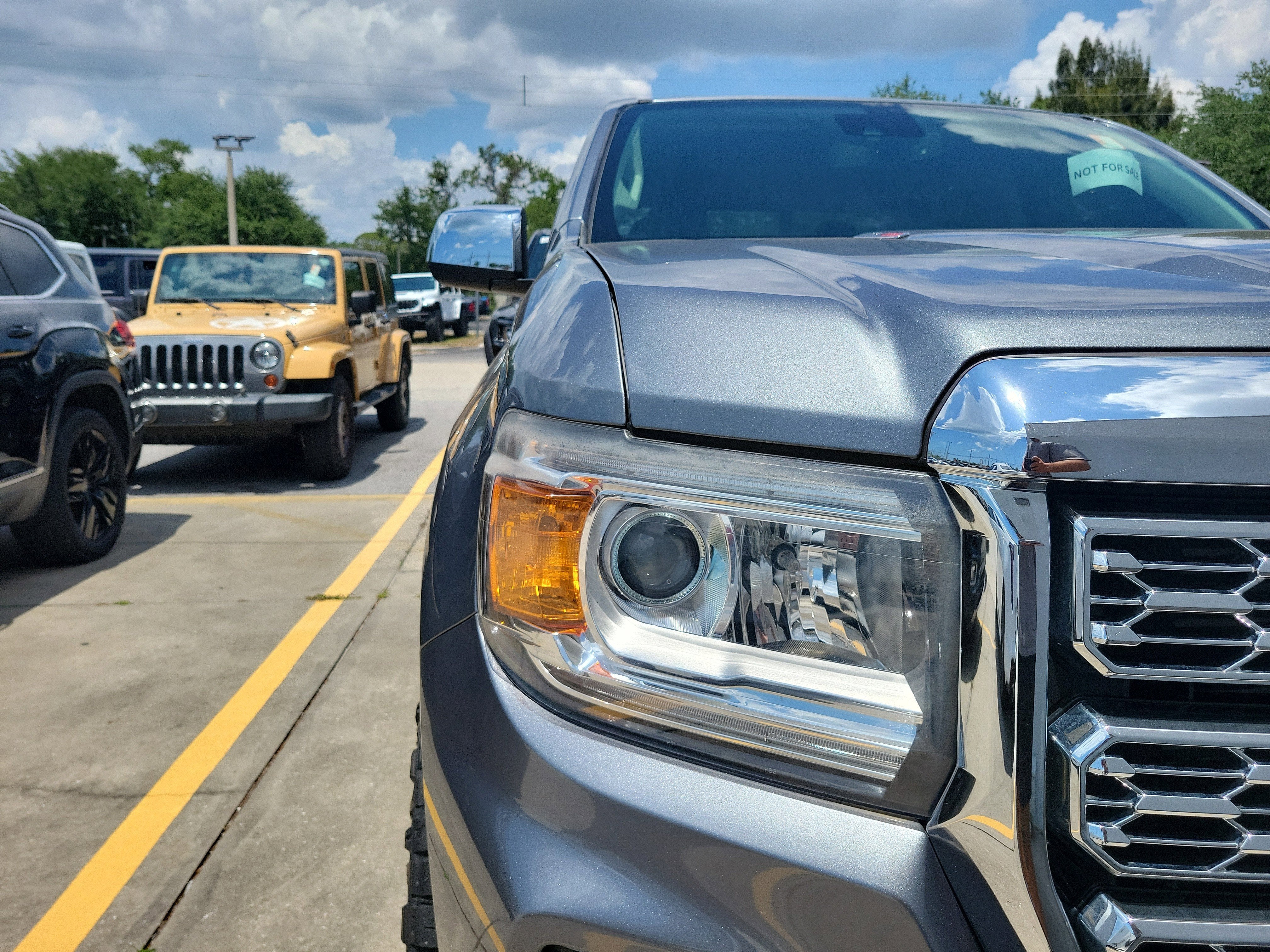 2021 GMC Canyon 4WD Denali