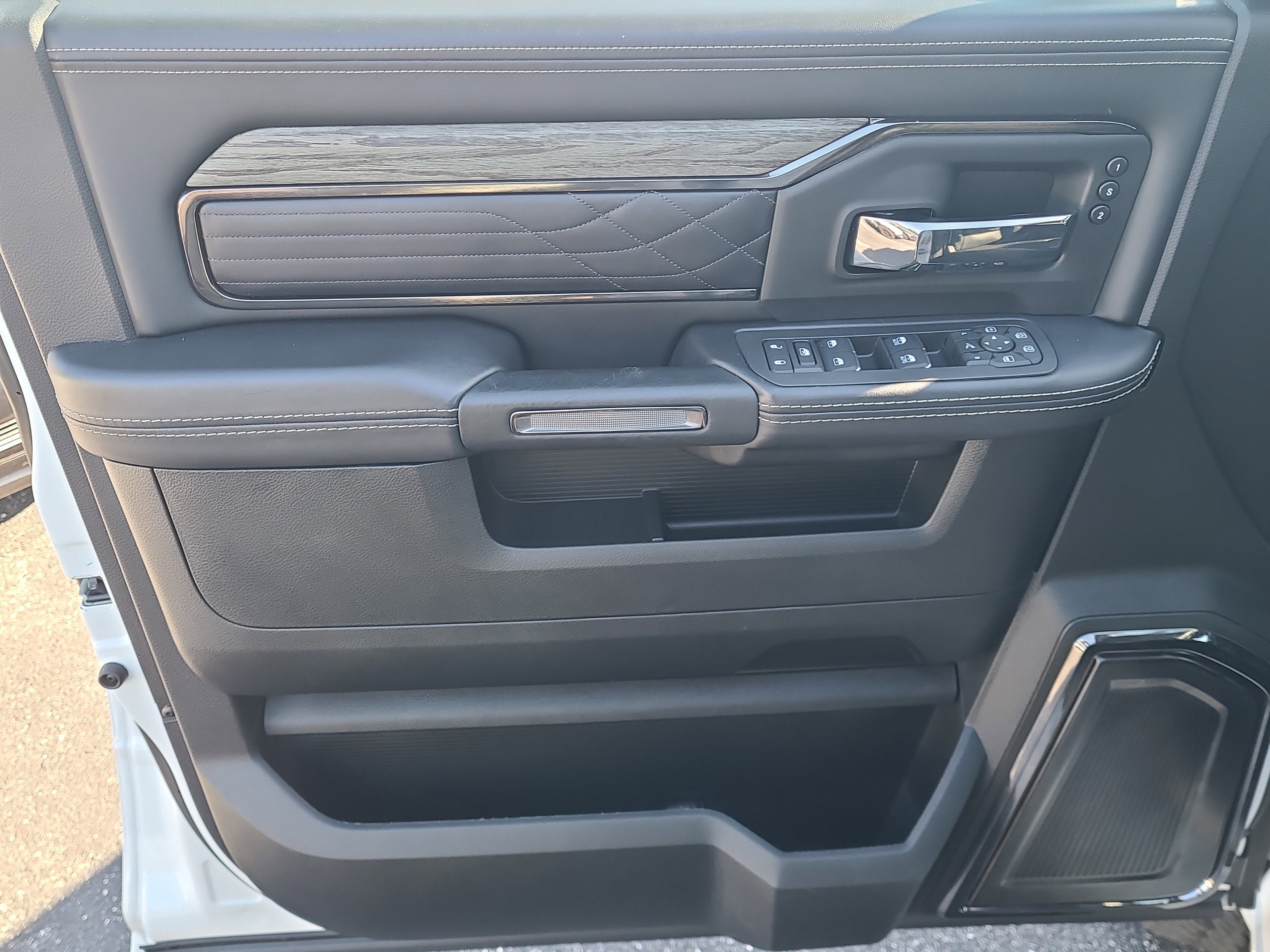 2025 RAM 3500 Limited