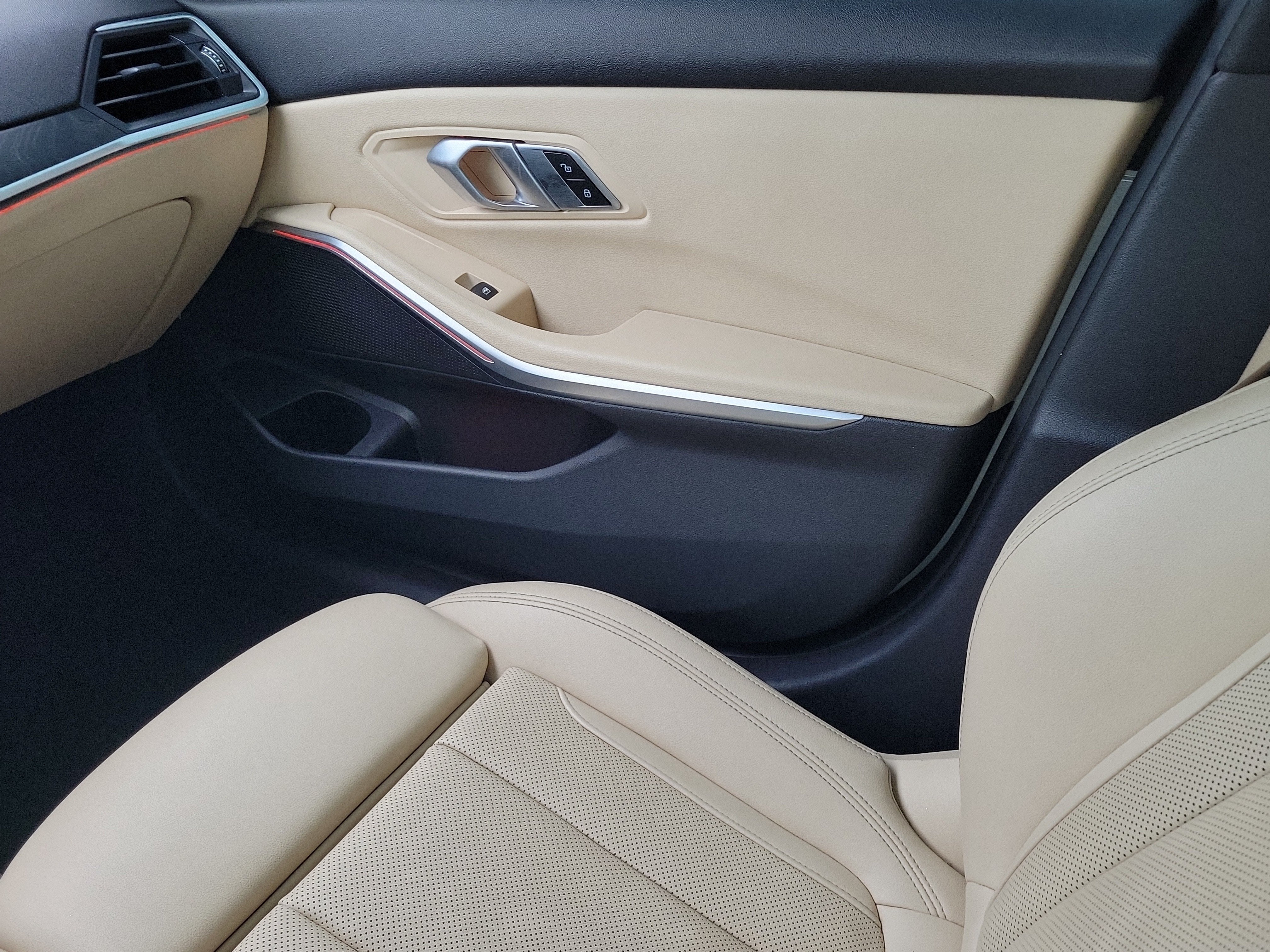 2022 BMW 3 Series 330i
