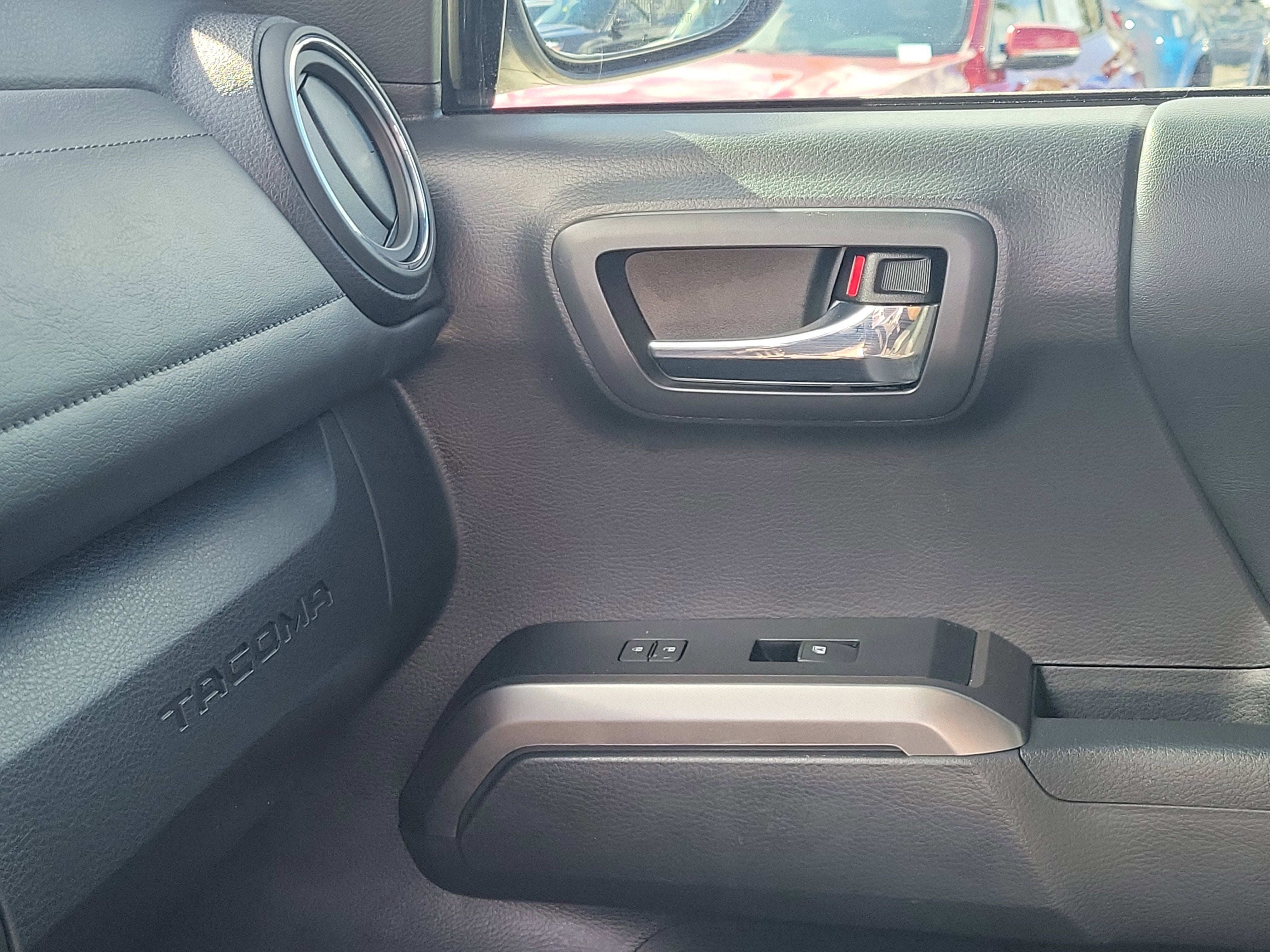 2022 Toyota Tacoma 2WD Limited