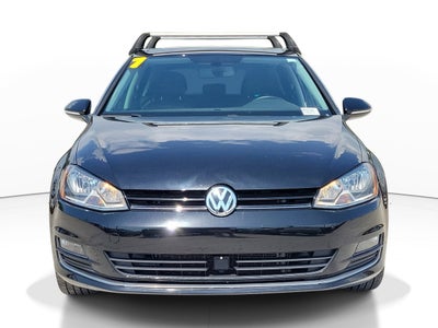 2017 Volkswagen Golf SEL