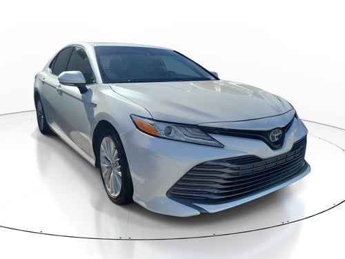 2020 Toyota Camry Hybrid XLE