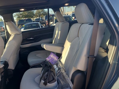 2025 Toyota Grand Highlander MAX Limited