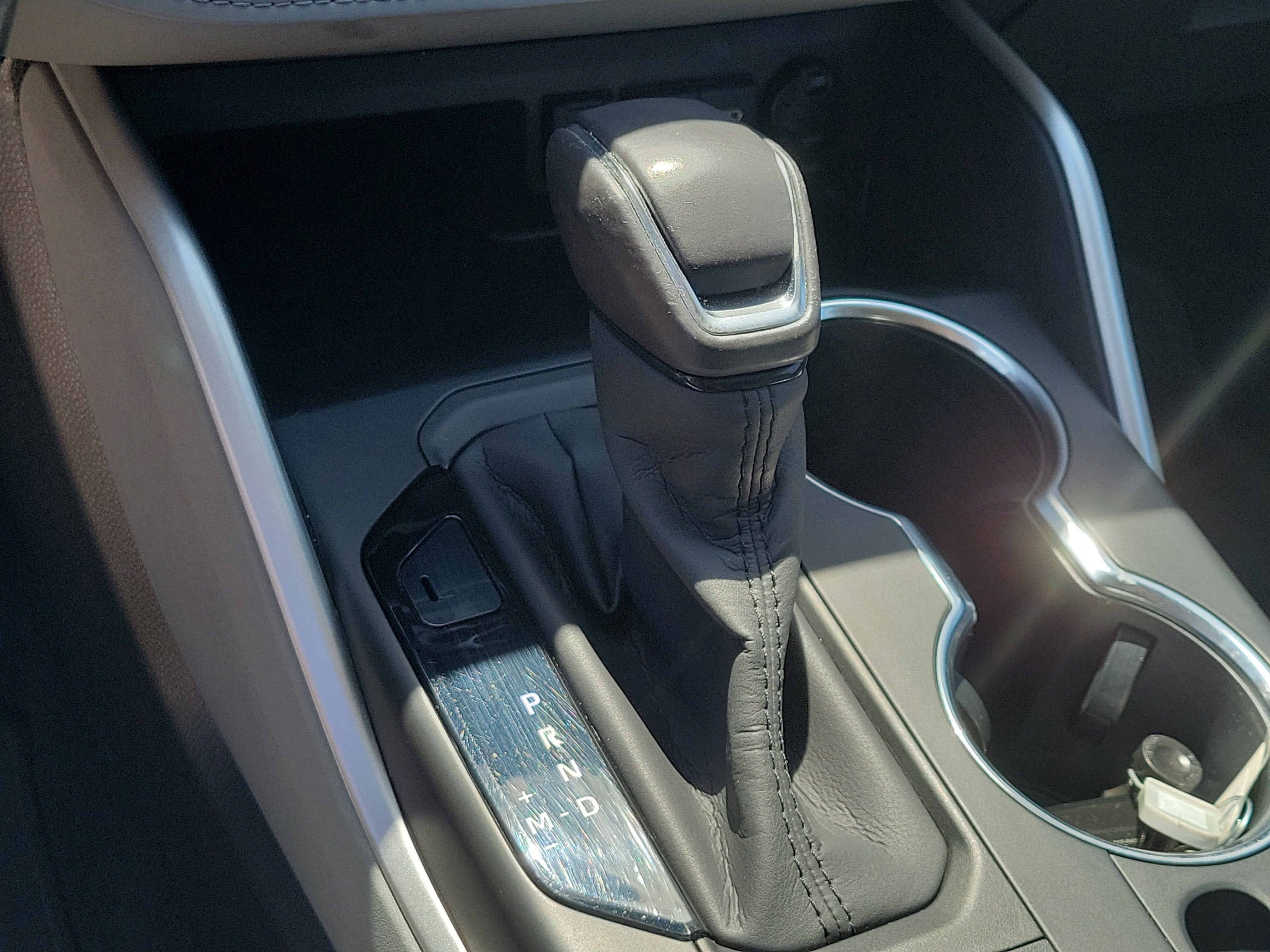 2020 Toyota Highlander LE