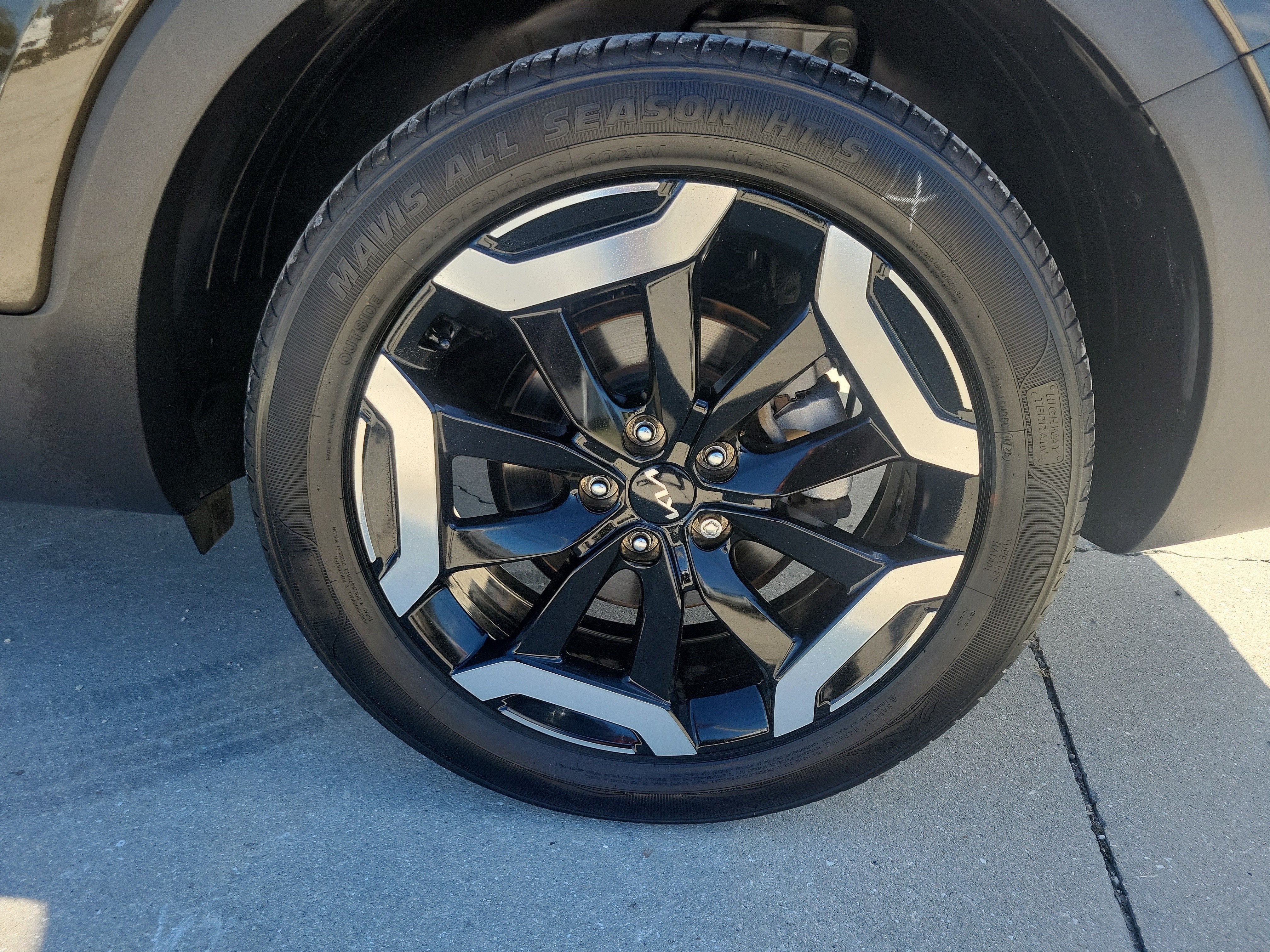 2023 Kia Telluride S